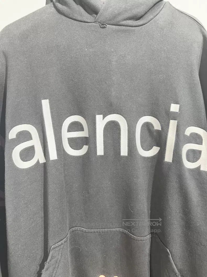 Balenciaga Balenciaga Decayed Website Embroidered Washed Destroyed Ho Size US S / EU 44-46 / 1 - 3 Thumbnail