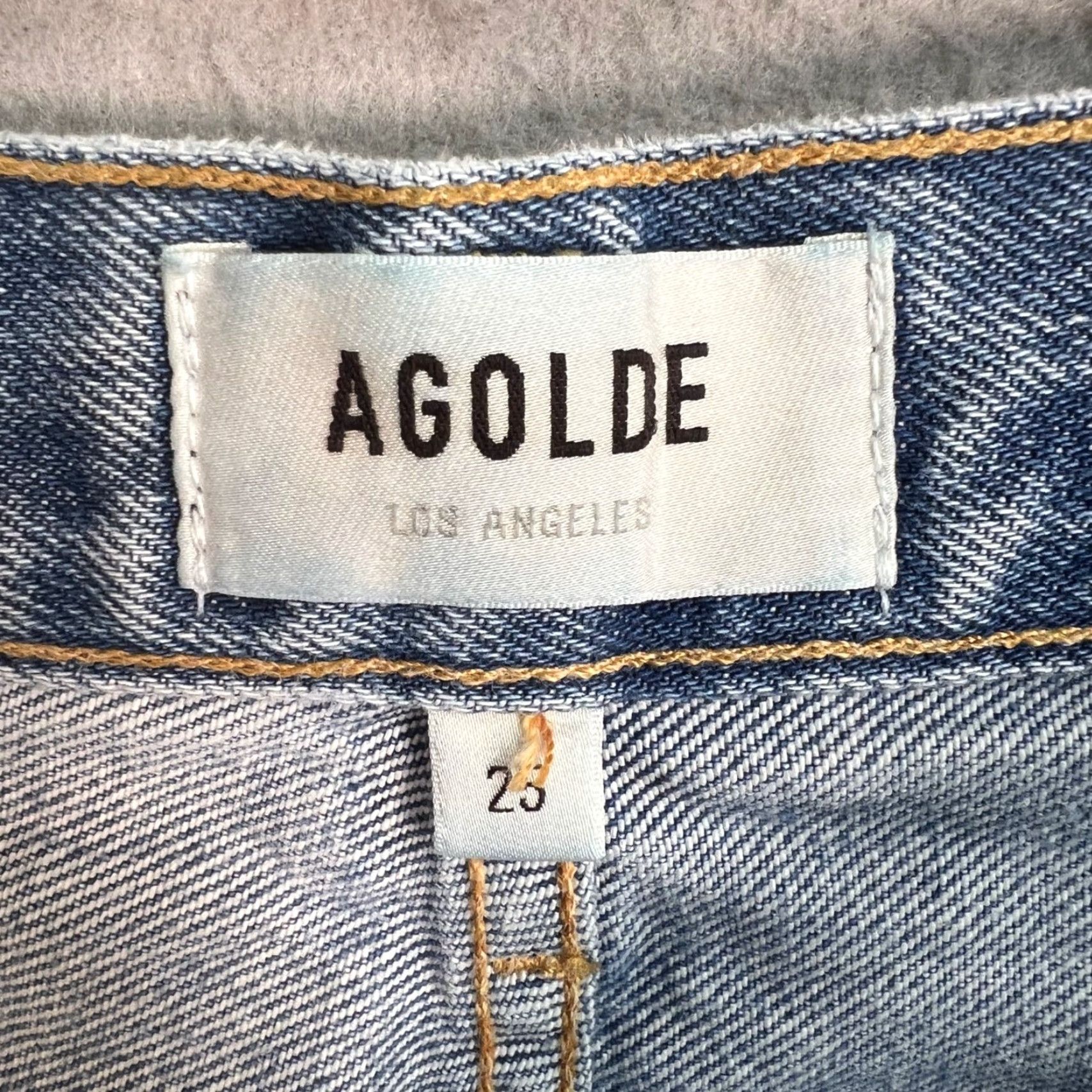 Agolde AGOLDE 90s Jeans Distressed High-Rise Relaxed Fit 100% Cotton Light Blue Size 25 Womens Jeans 90s Theme Vintage Distressed 5-Pocket Blue Size 42" / US 20 - 3 Thumbnail