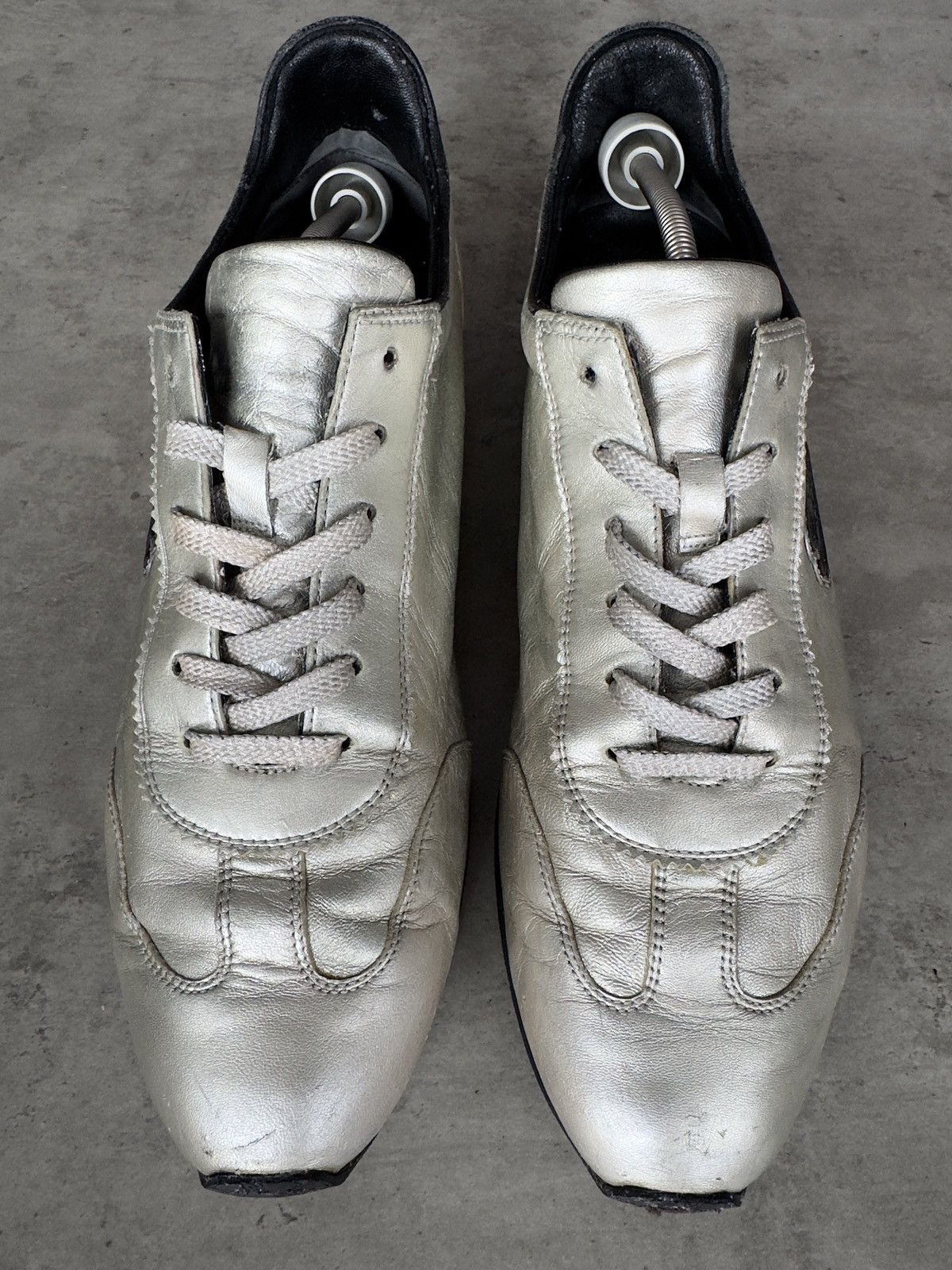 Gucci Vintage Gucci Leather Silver Low Top Sneakers Size US 10 / EU 43 - 4 Thumbnail