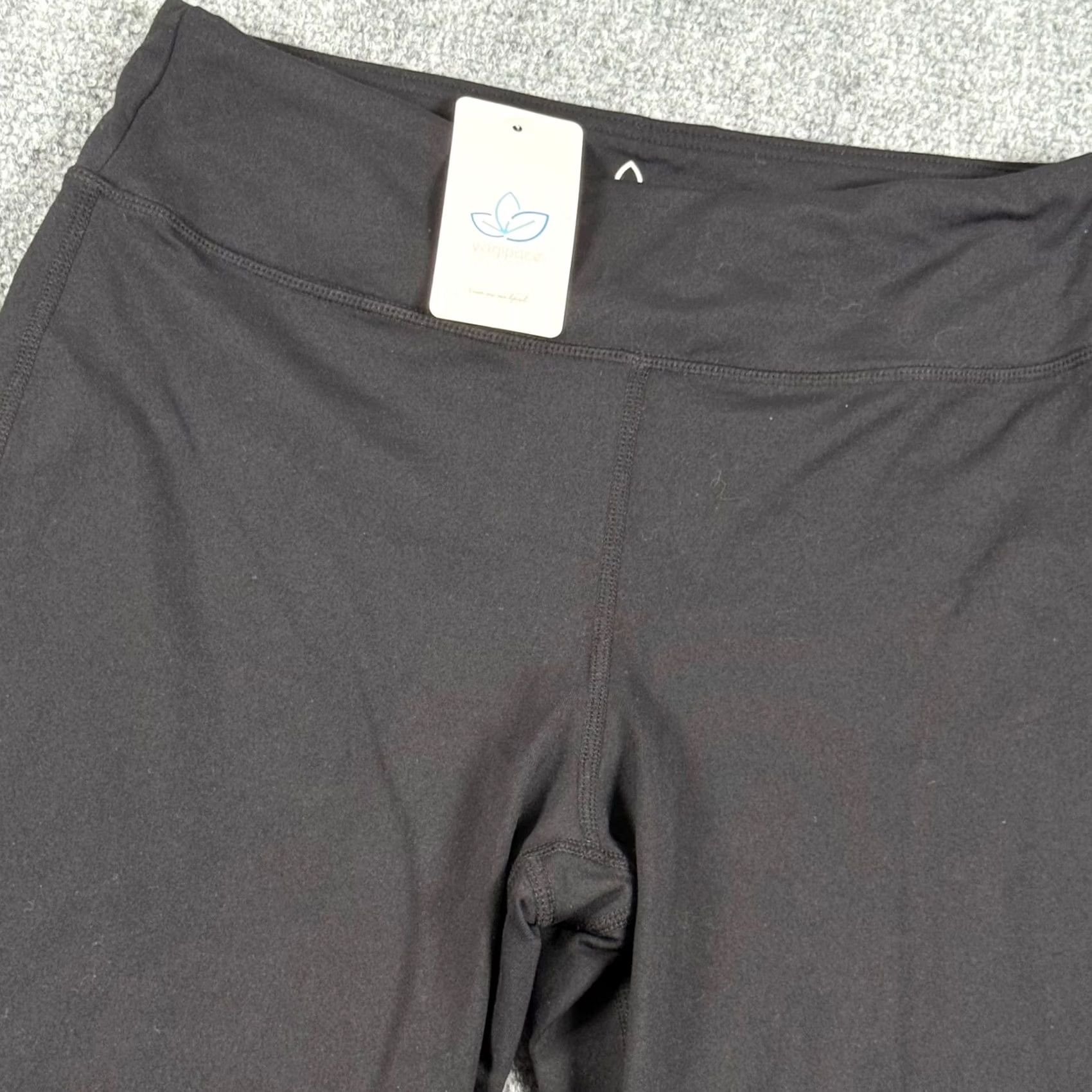 Vintage Yogipace Yoga Bootcut Pants High Waist Tummy Control Black M NWT Womens Yoga, Bootcut, Activewear, Yoga Pants, M, Black Size 32" / US 10 / IT 46 - 2 Thumbnail