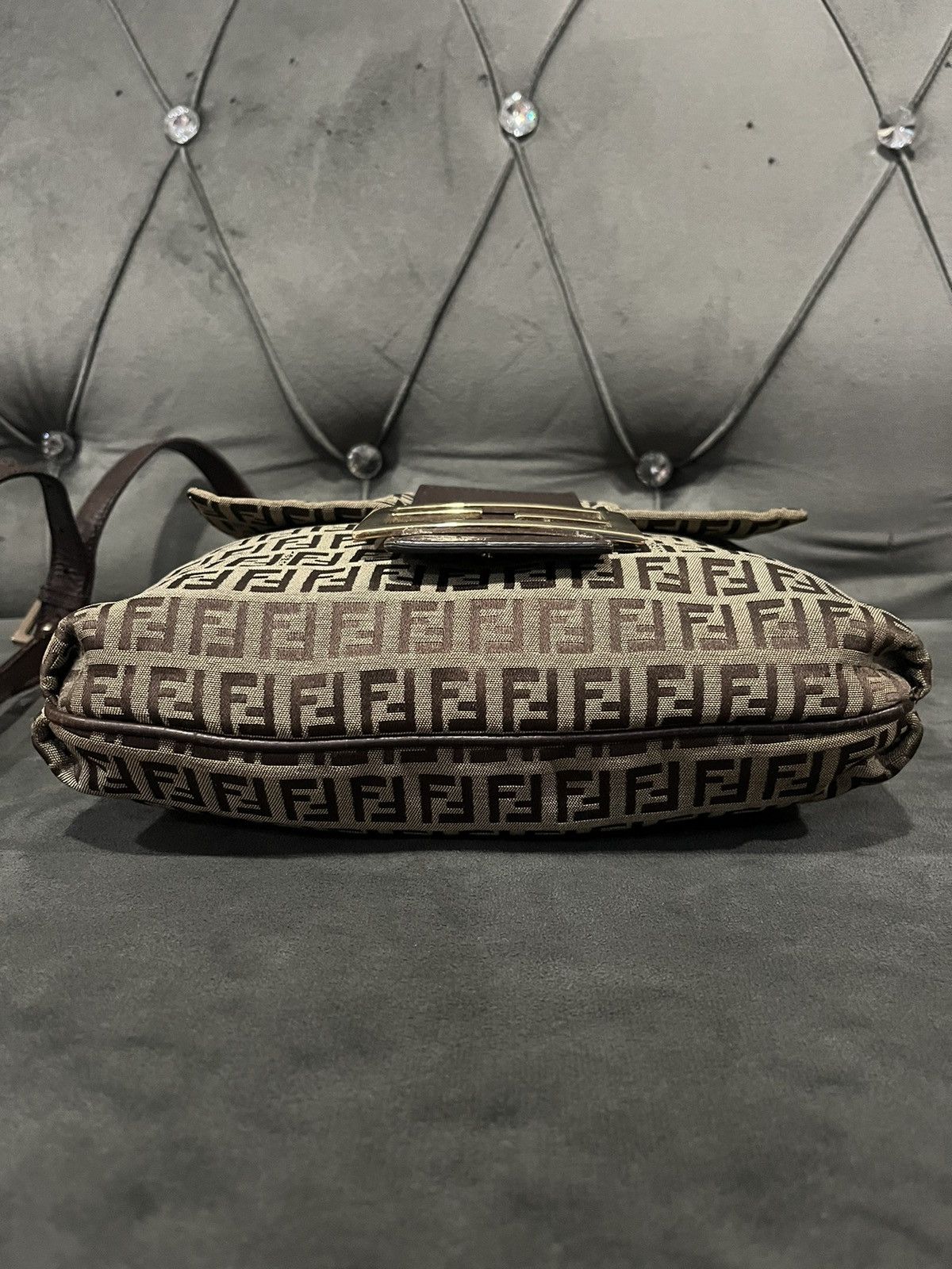 Fendi Authentic FENDI Logo Zucca Shoulder Bag Canvas Size ONE SIZE - 7 Thumbnail
