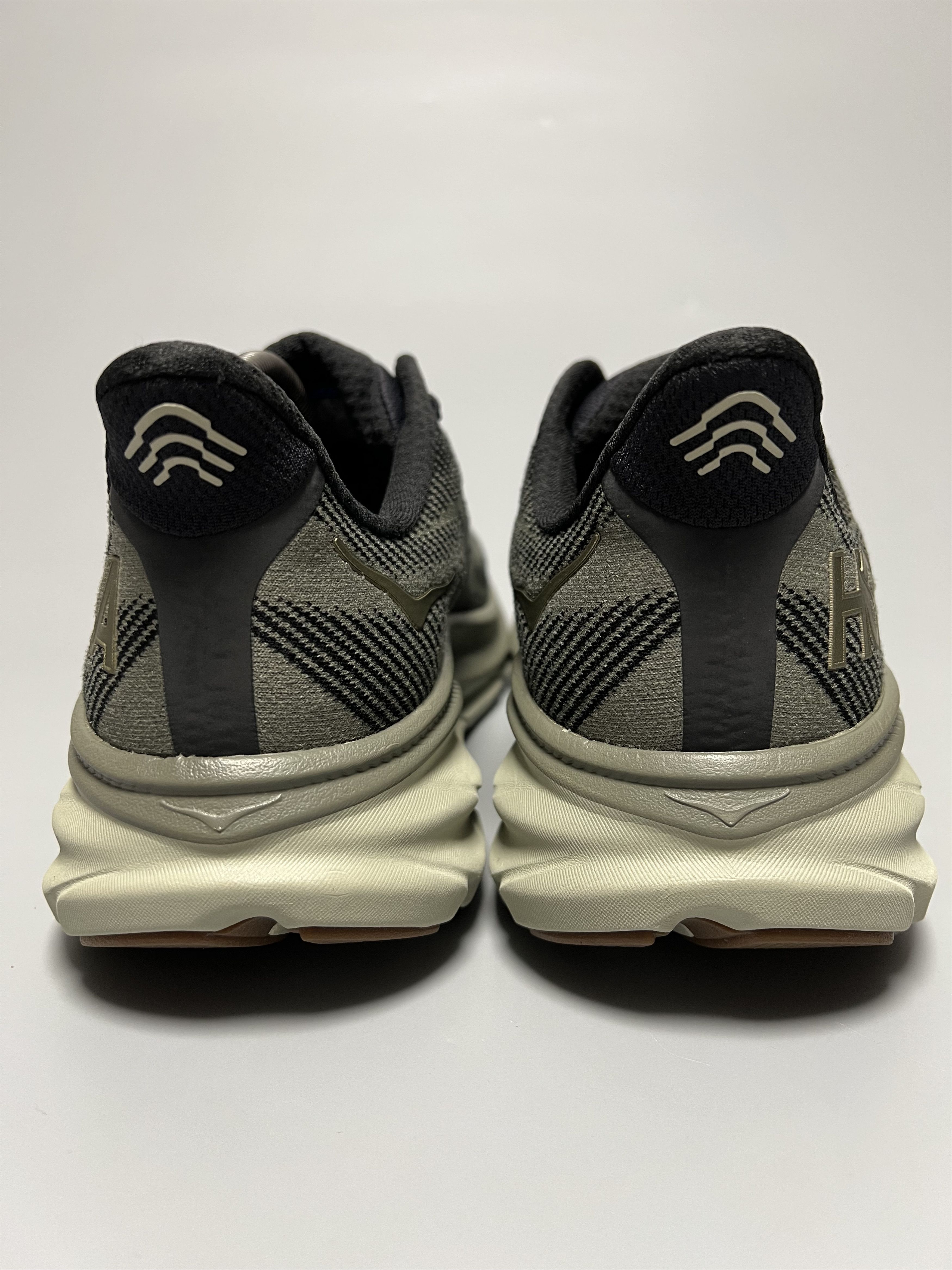 Hoka 12D Hoka One One Clifton 9 Running Shoes Walking Gym Size US 12 / EU 45 - 3 Thumbnail