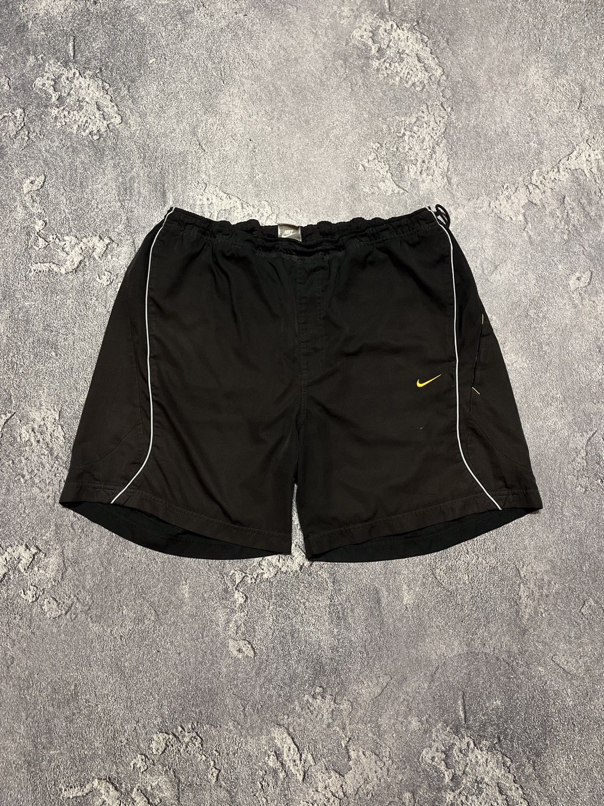 Nike NIKE SHOX Nylon Vintage Mens Shorts XLStreetwear Size US 36 / EU 52 - 1 Thumbnail