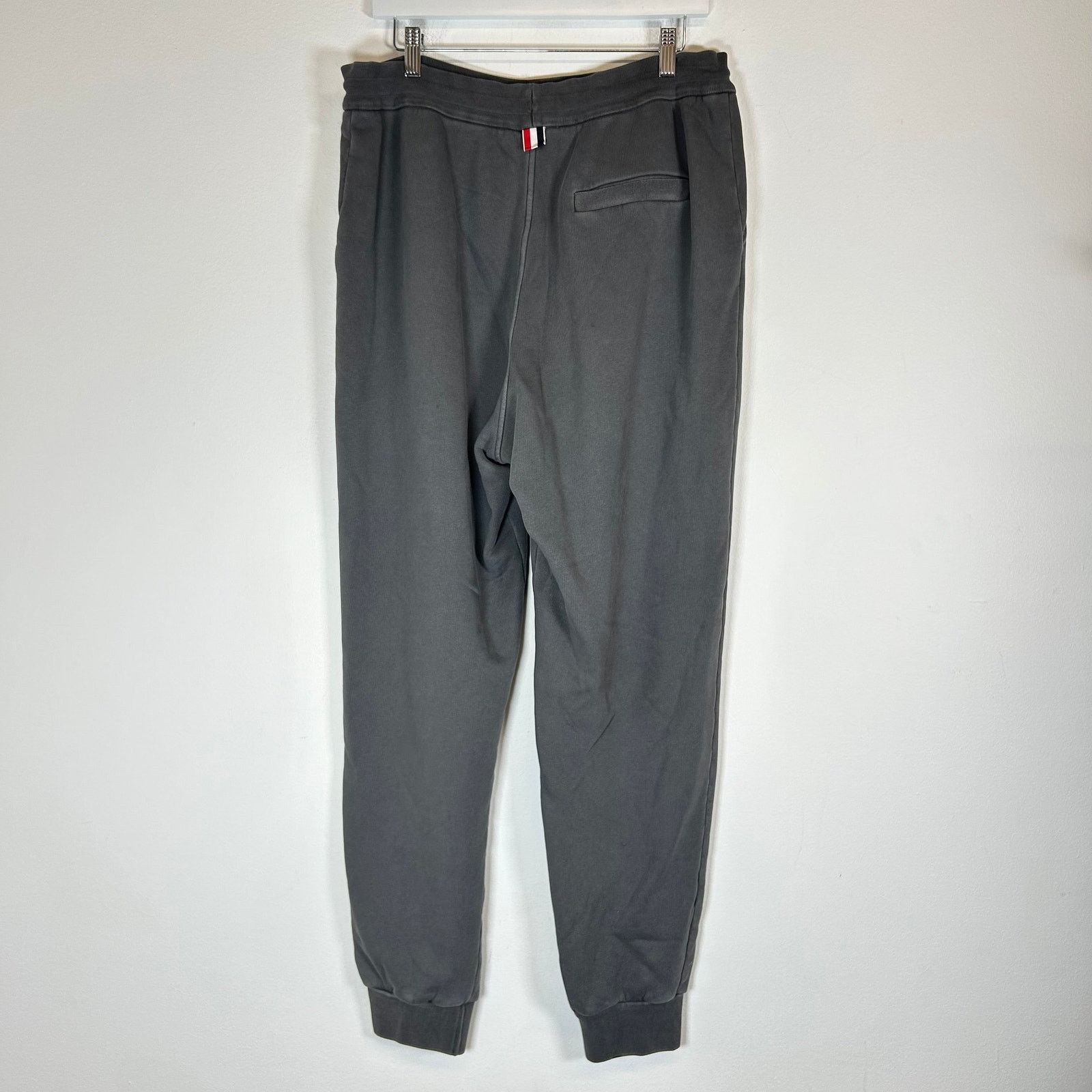 Thom Browne Thom Browne Dark Grey RWB Back Tag Sweatpants Size 5 Size US 38 / EU 54 - 2 Thumbnail
