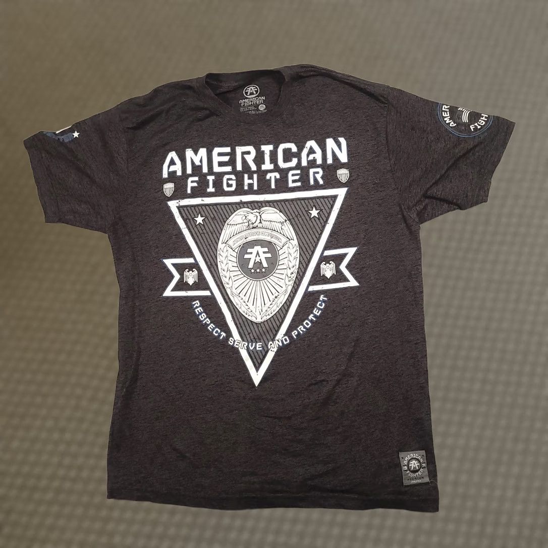 Vintage American Fighter Tee Mens Size 3XL Graphic Short Sleeve Black Crew Neck T-Shirt Size US 39 - 1 Thumbnail