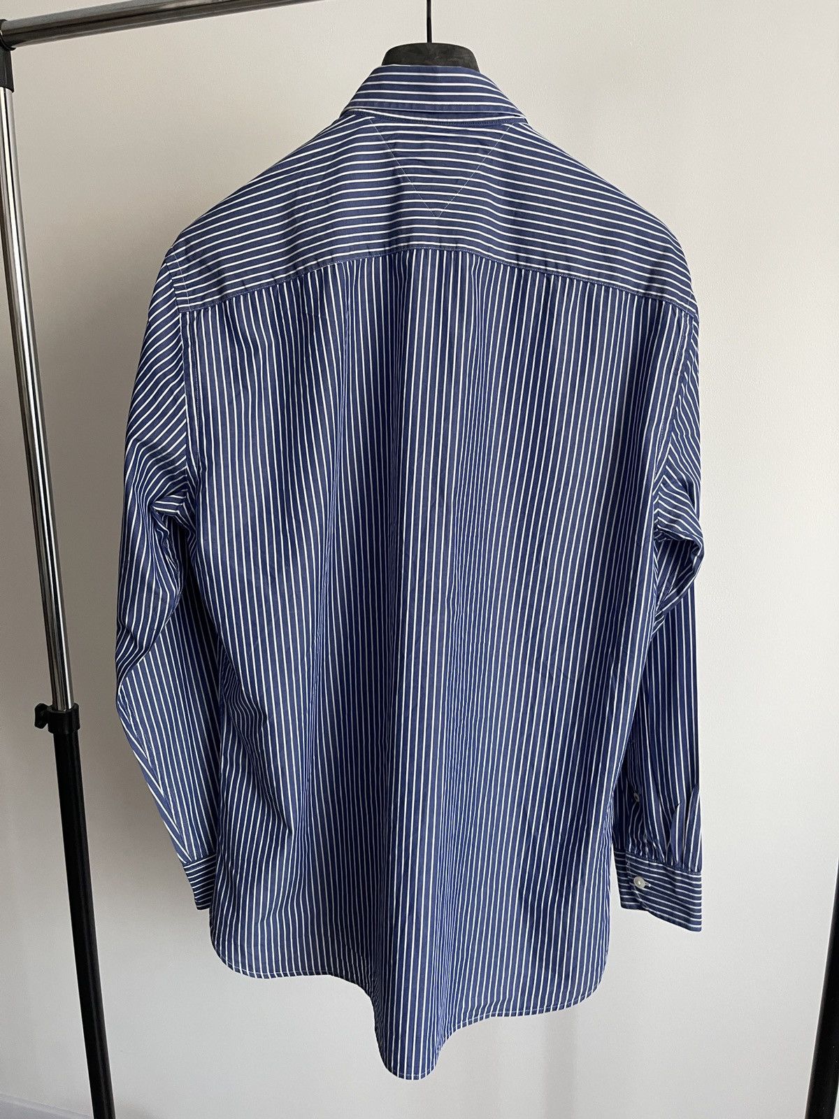 Tommy Hilfiger Tommy Hilfiger Stripe Button-Down Shirt L-XL Size US L / EU 52-54 / 3 - 4 Thumbnail