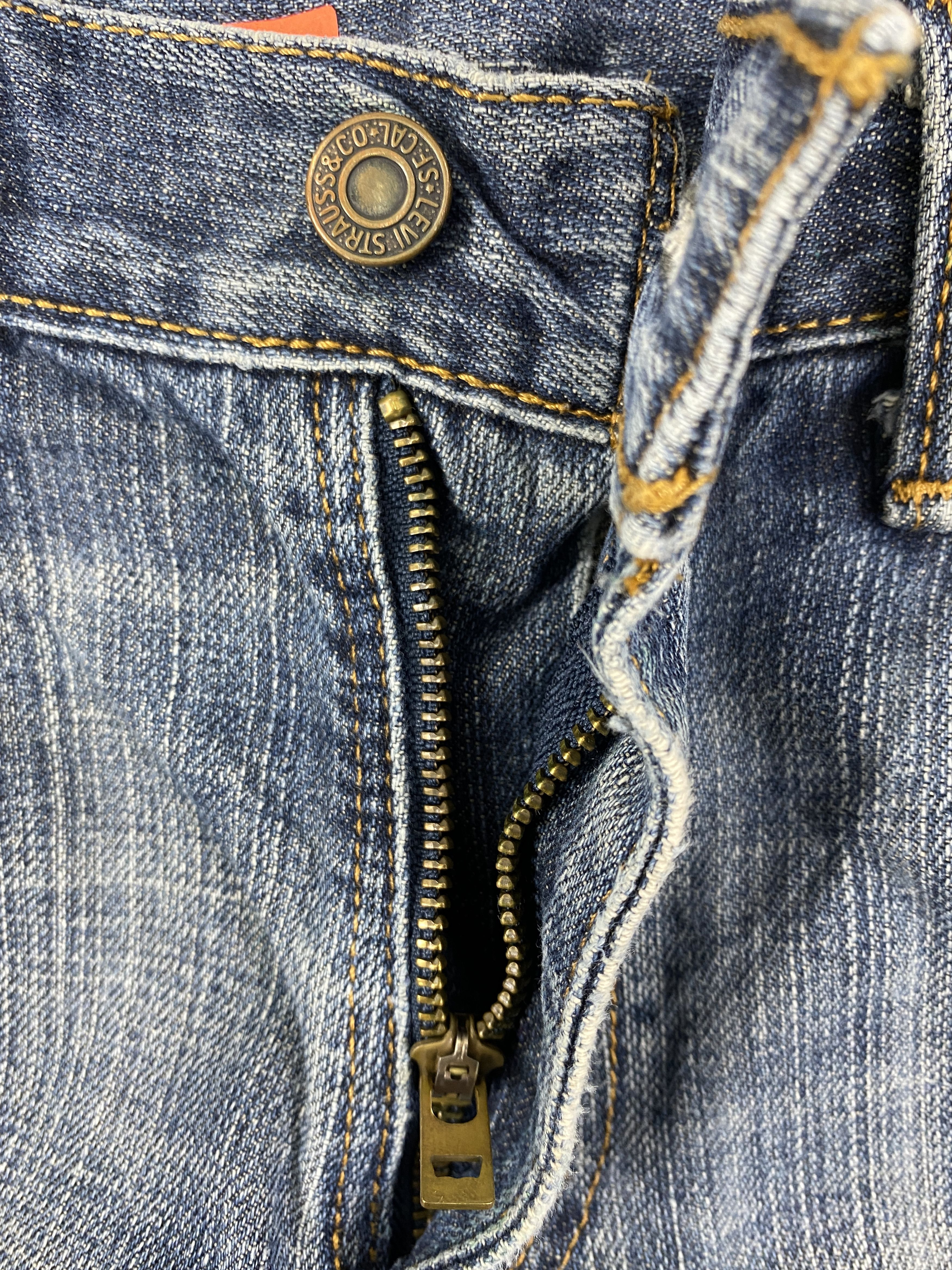 Levi's Distressed Blue Vintage Levi's 559 33x31 Denim -JN1997 Size US 33 - 6 Thumbnail