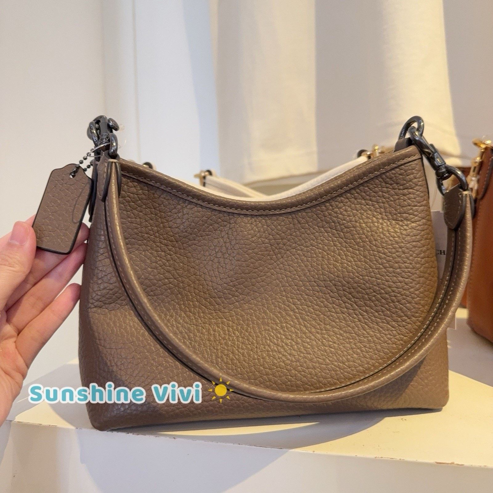 Coach NWT COACH Laurel Small Shoulder Bag CBH16 Dark Stone Size ONE SIZE - 4 Thumbnail