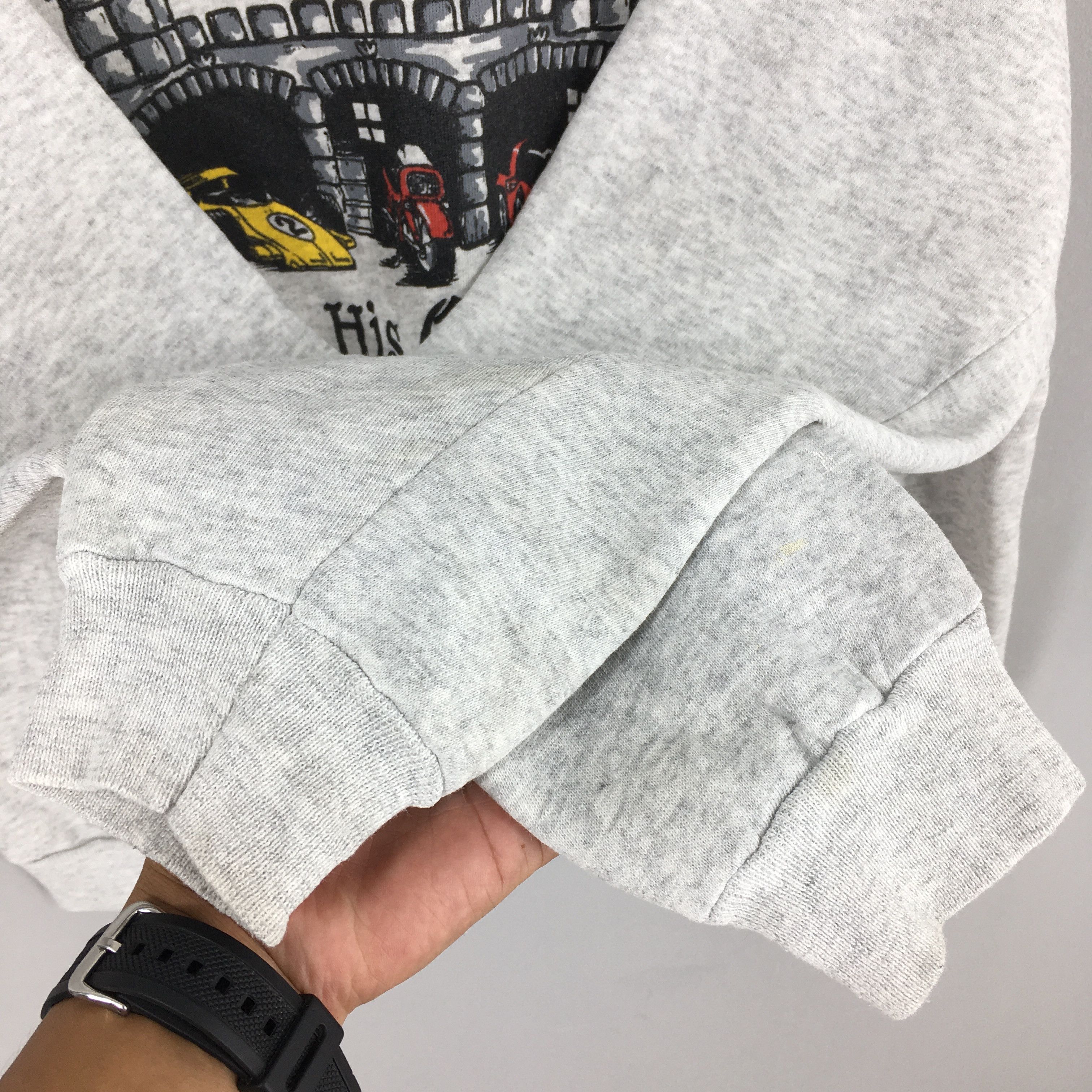 Russell Athletic Vintage Motor Sports Man Garage Vehicles Gray Sweatshirt XL Size US XL / EU 56 / 4 - 4 Thumbnail