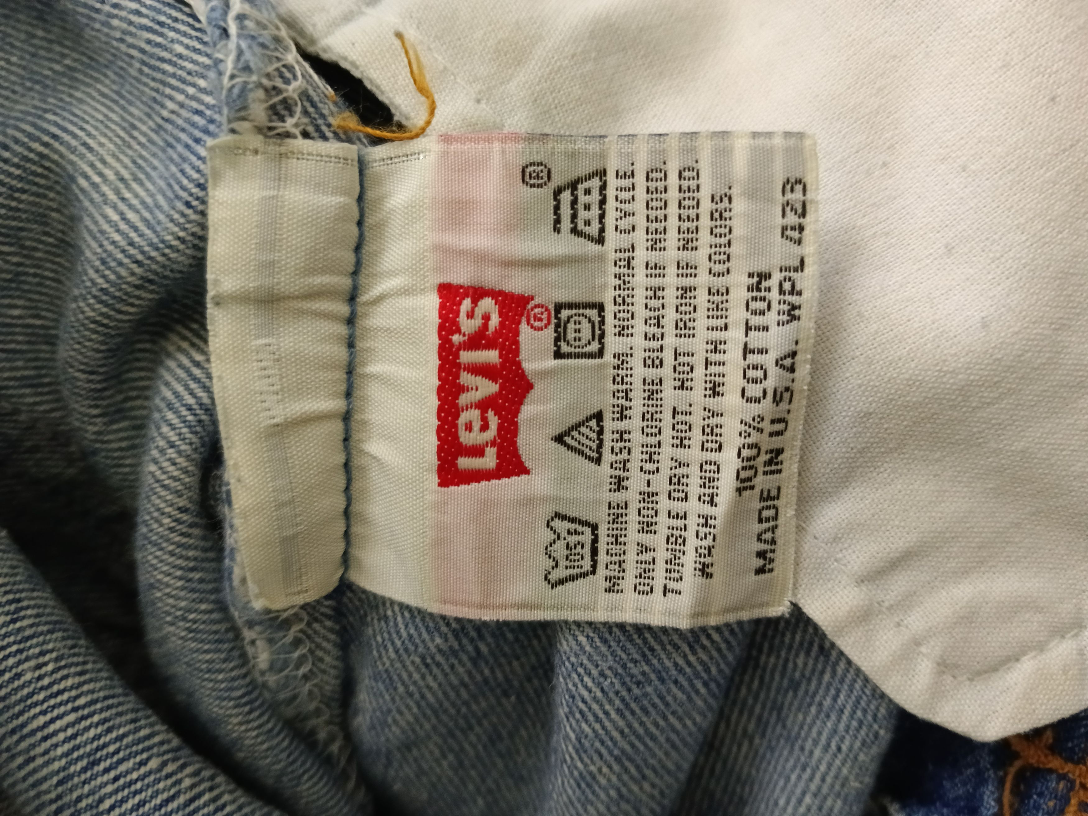 Levi's Vintage Clothing × Vintage SICK DISTRESSED LEVIS 501 90s DENIM PANTS Size US 30 / EU 46 - 12 Thumbnail