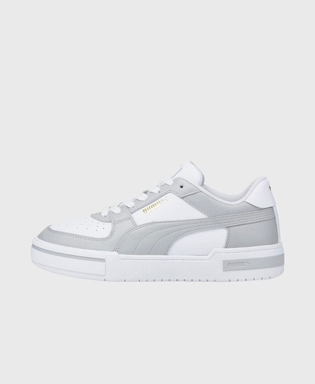 Pro Classic Sneakers
