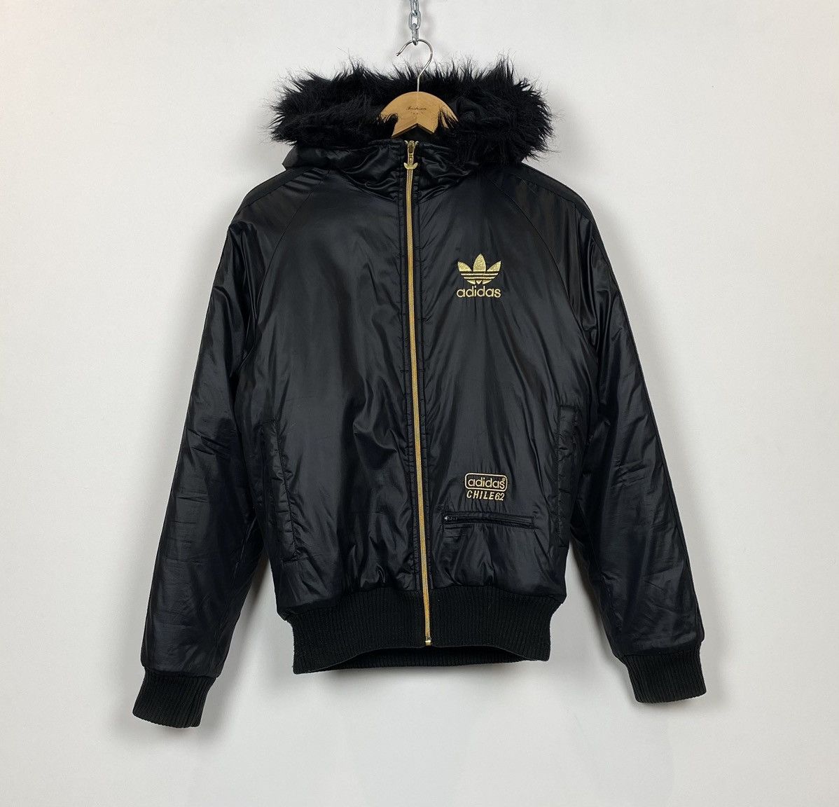 ADIDAS X VINTAGE ADIDAS CHILE 62 LONG SLEEVE PUFFER JACKET HOODED MEN’S SIZE XS