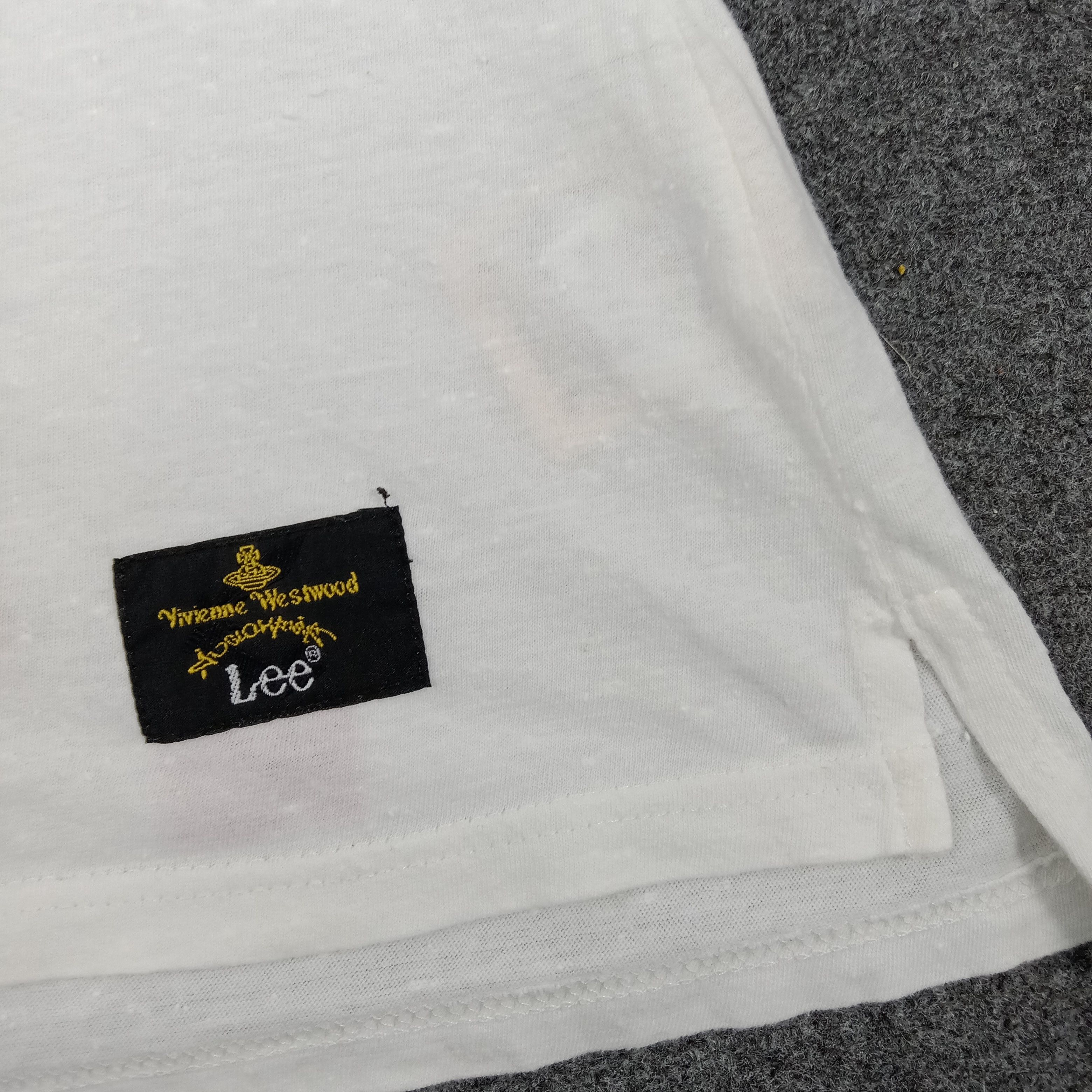 Lee × Vintage × Vivienne Westwood Vivienne Westwood X Lee Luxury Brand Punk Tshirt Size S / US 4 / IT 40 - 4 Thumbnail