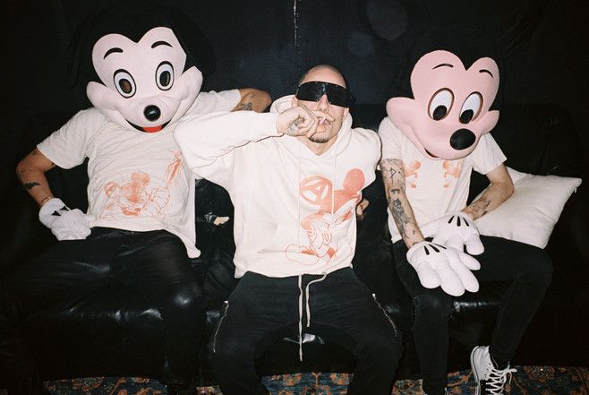 Playboi Carti Life Is War Crash Tee Mitch Modes Mickey Mouse Anarchy Opium Size US M / EU 48-50 / 2 - 6 Thumbnail
