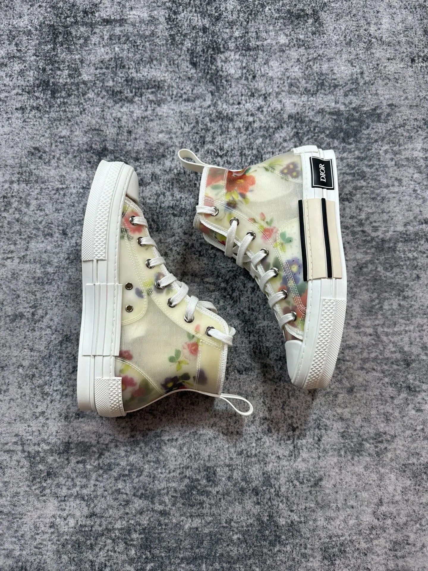 Dior Dior B23 Floral High-Top Sneakers. Size US 5 / IT 35 - 2 Thumbnail