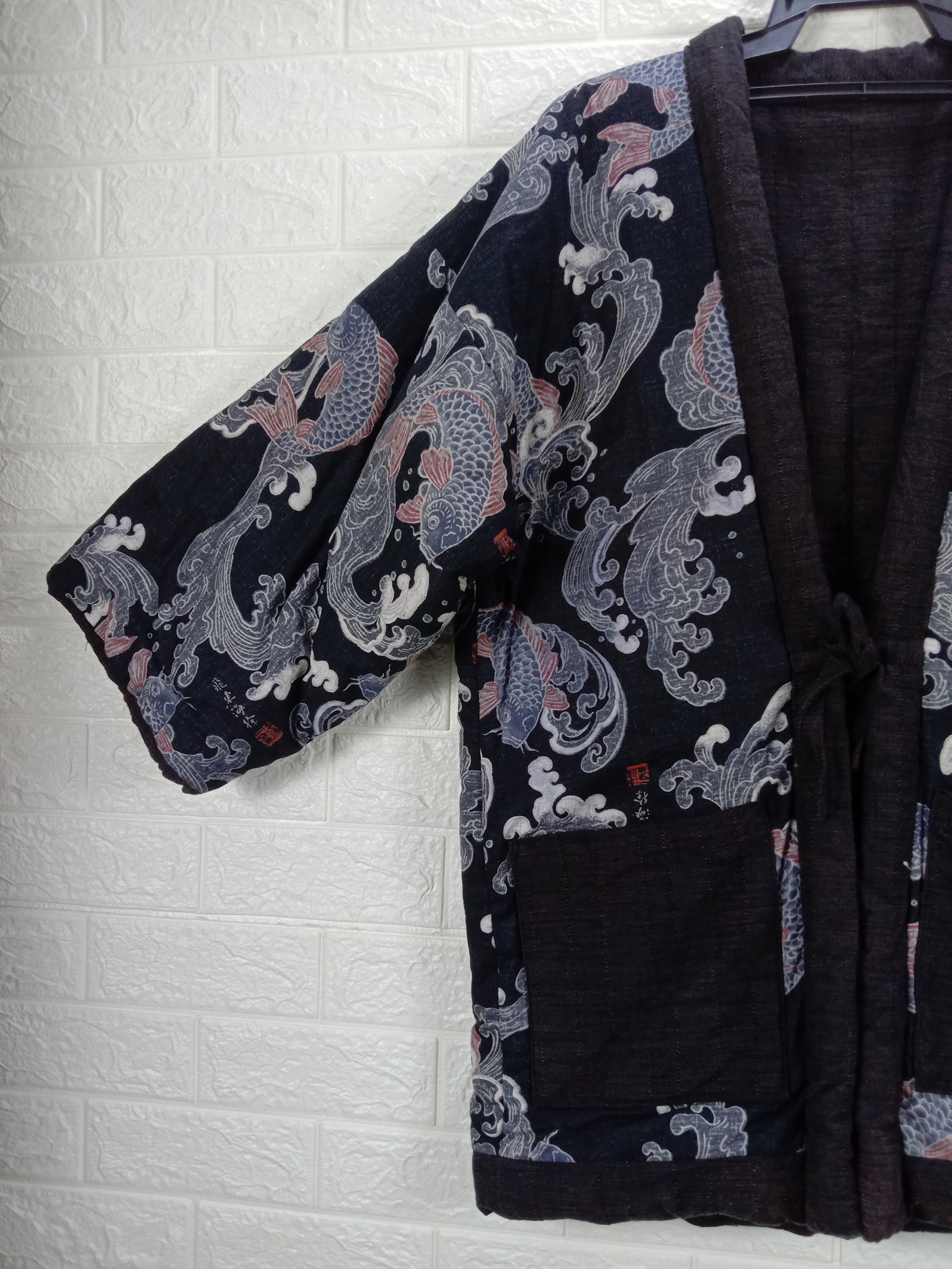 Japanese Brand Vintage Karakuri Tamashi Sukajan Koi Fish Reversible Kimono Size US XL / EU 56 / 4 - 8 Thumbnail