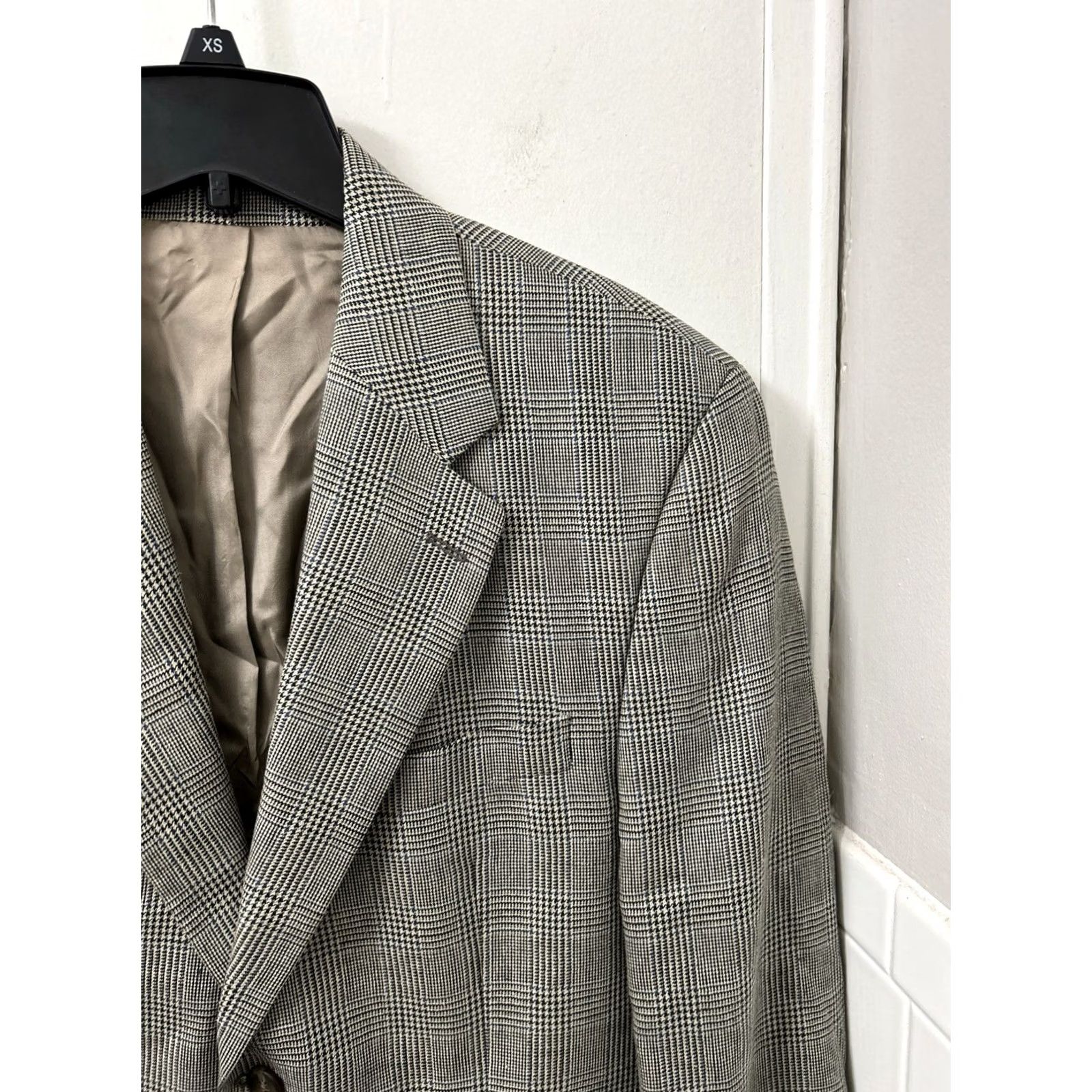 Ralph Lauren VINTAGE? No — Ralph Lauren Blazer Mens 44 Gray Silk Linen Wool Houndstooth Jacket Sport Coat Photo? Size 44R - 4 Thumbnail
