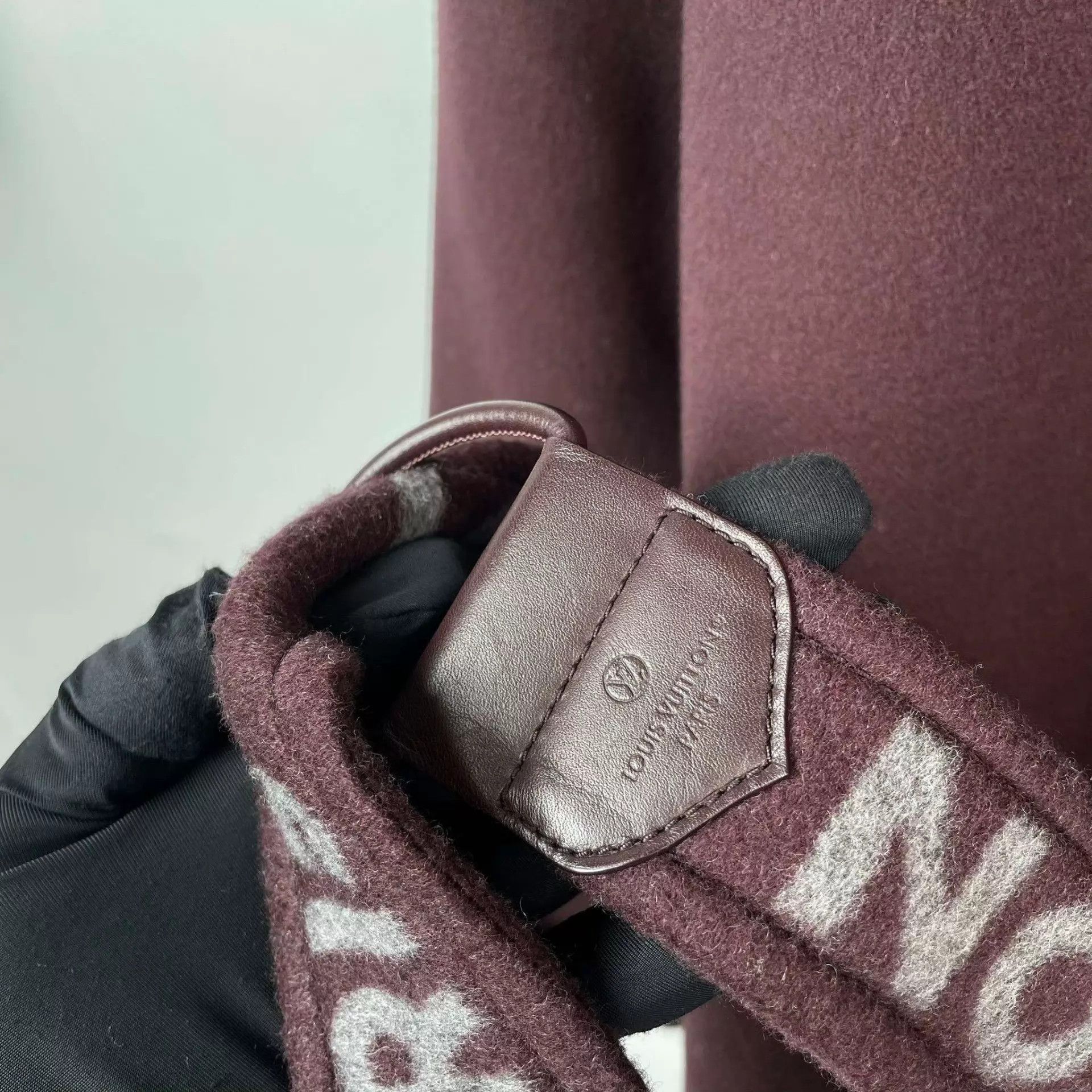 Louis Vuitton LV Burgundy Cashmere Coat 38 Size S / US 4 / IT 40 - 8 Thumbnail