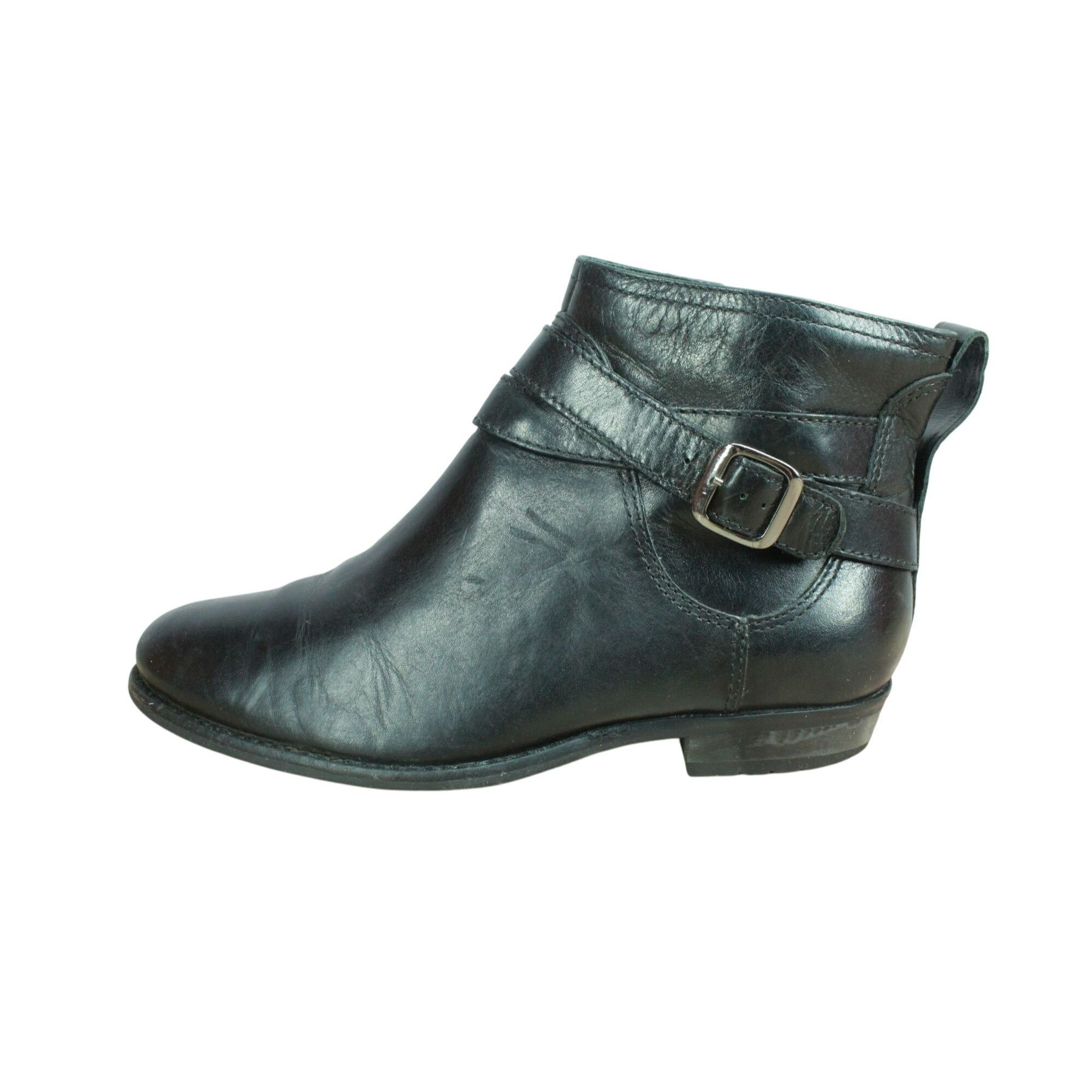 L.L. Bean LL Bean Black Leather Buckle Side Zip Ankle Booties Size US 8.5 / IT 38.5 - 1 Thumbnail