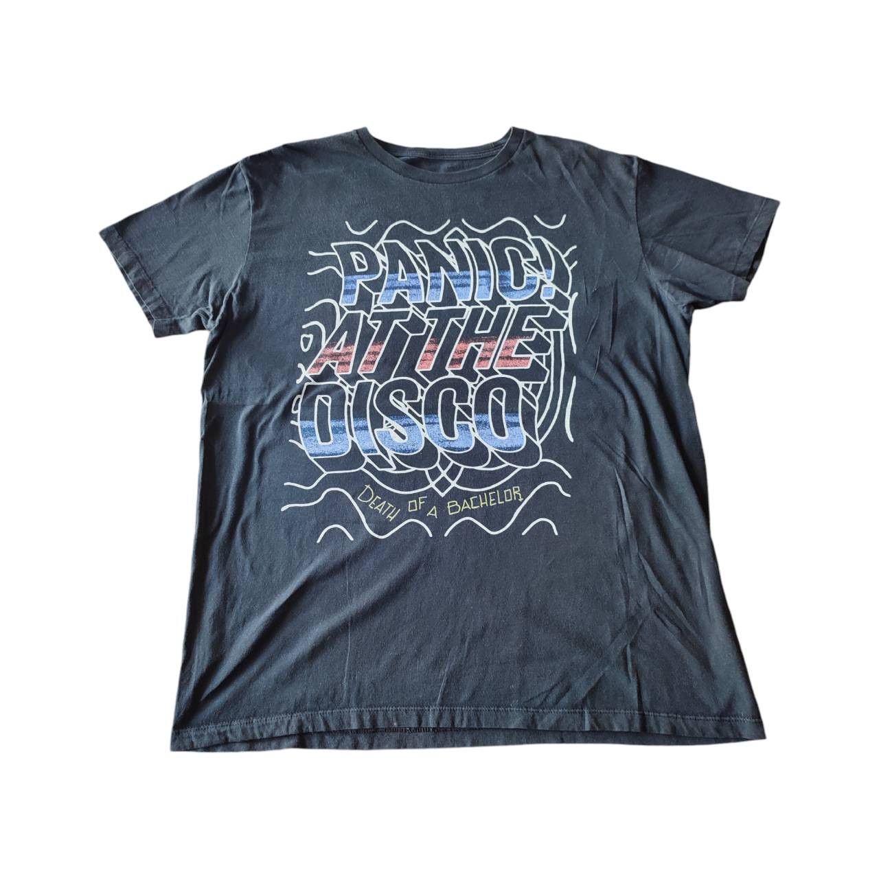 Band Tees × Vintage PANIC! AT THE DISCO T SHIRT Size US XL / EU 56 / 4 - 1 Thumbnail