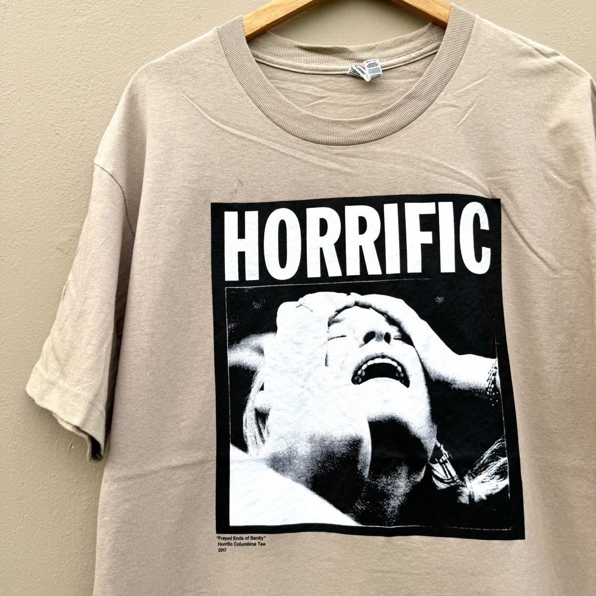 Vintage Horrific columbine t shirt Size US L / EU 52-54 / 3 - 2 Thumbnail