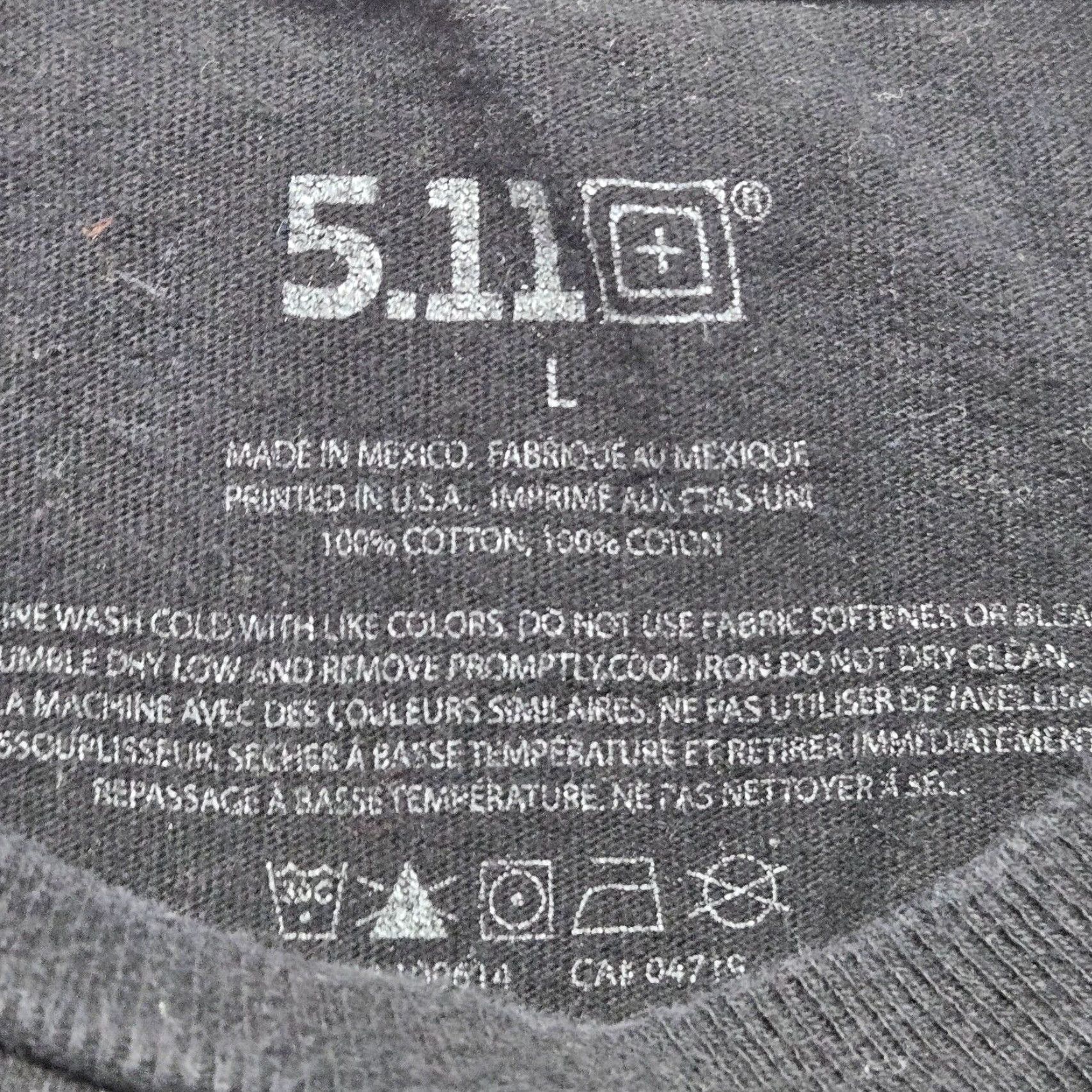 Vintage VINTAGE 5.11 Men's T-Shirt Black Graphic Short Sleeve Crew Neck Patriotic Large Size US L / EU 52-54 / 3 - 3 Thumbnail