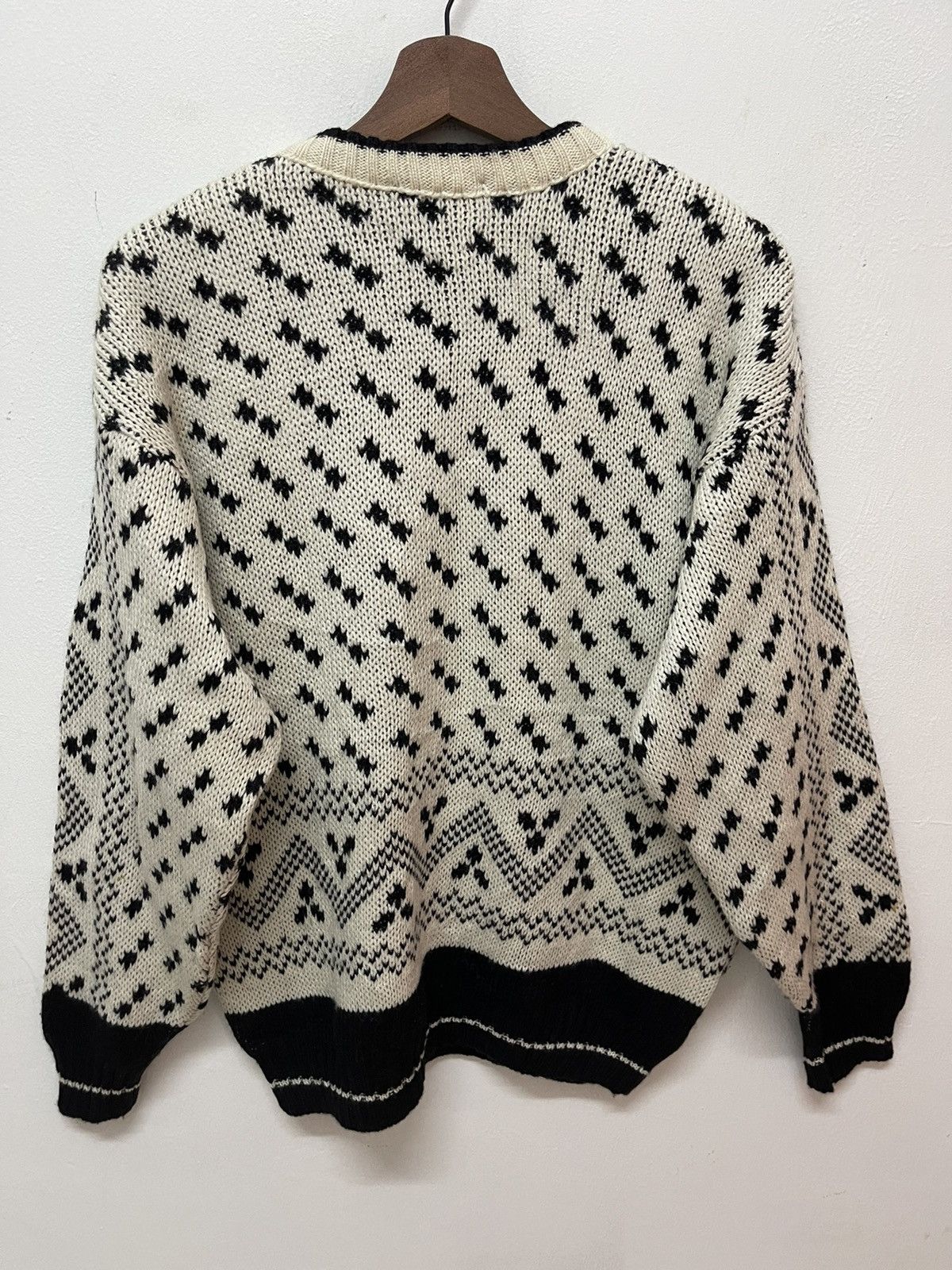 Tundra Canada Vintage TUNDRA CANADA KNITWEAR VIRGIN WOOL Size US M / EU 48-50 / 2 - 3 Thumbnail