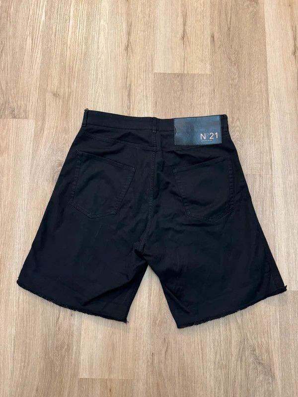 N21 N°21 Italy Denim Shorts Jeans N21 No21 size M/L Size US 34 / EU 50 - 2 Thumbnail