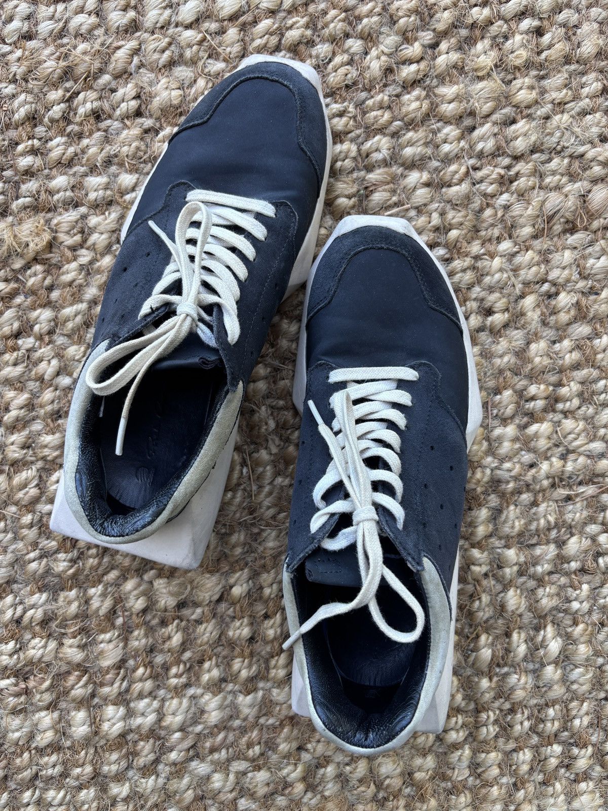 Adidas × Rick Owens Rick Owens x Adidas Tech Runner Shoes 7 Mens Black/White Size US 7 / EU 40 - 2 Thumbnail