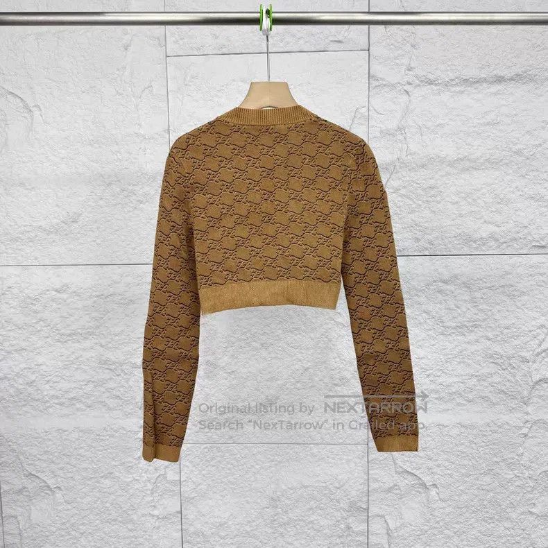 Fendi Fendi Letter Logo Short Knit Top Size XS / US 0-2 / IT 36-38 - 2 Thumbnail