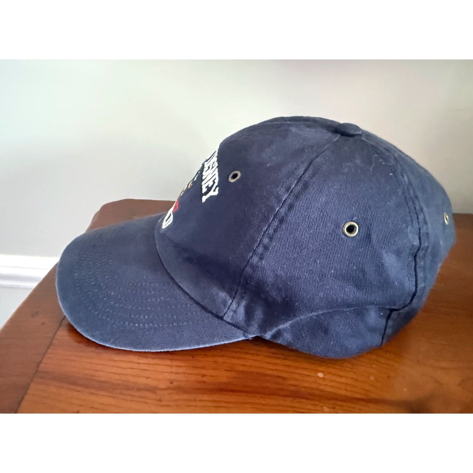 Disney VINTAGE Walt Disney World Mickey Mouse Leather Strapback Navy Blue Dad Hat VTG Size ONE SIZE - 2 Thumbnail