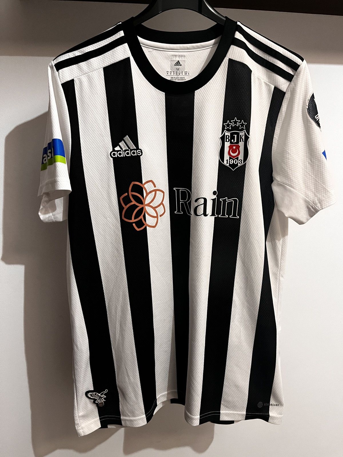 Adidas Besiktas Stambul Tosun matchworn Size US M / EU 48-50 / 2 - 2 Thumbnail