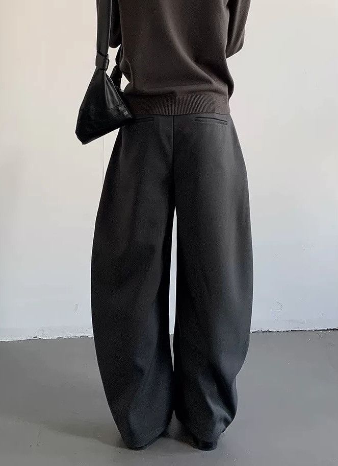 Japanese Brand × Vintage Cleanfit retro fashion loose fit pleated barrel leg pants Size US 28 / EU 44 - 4 Thumbnail
