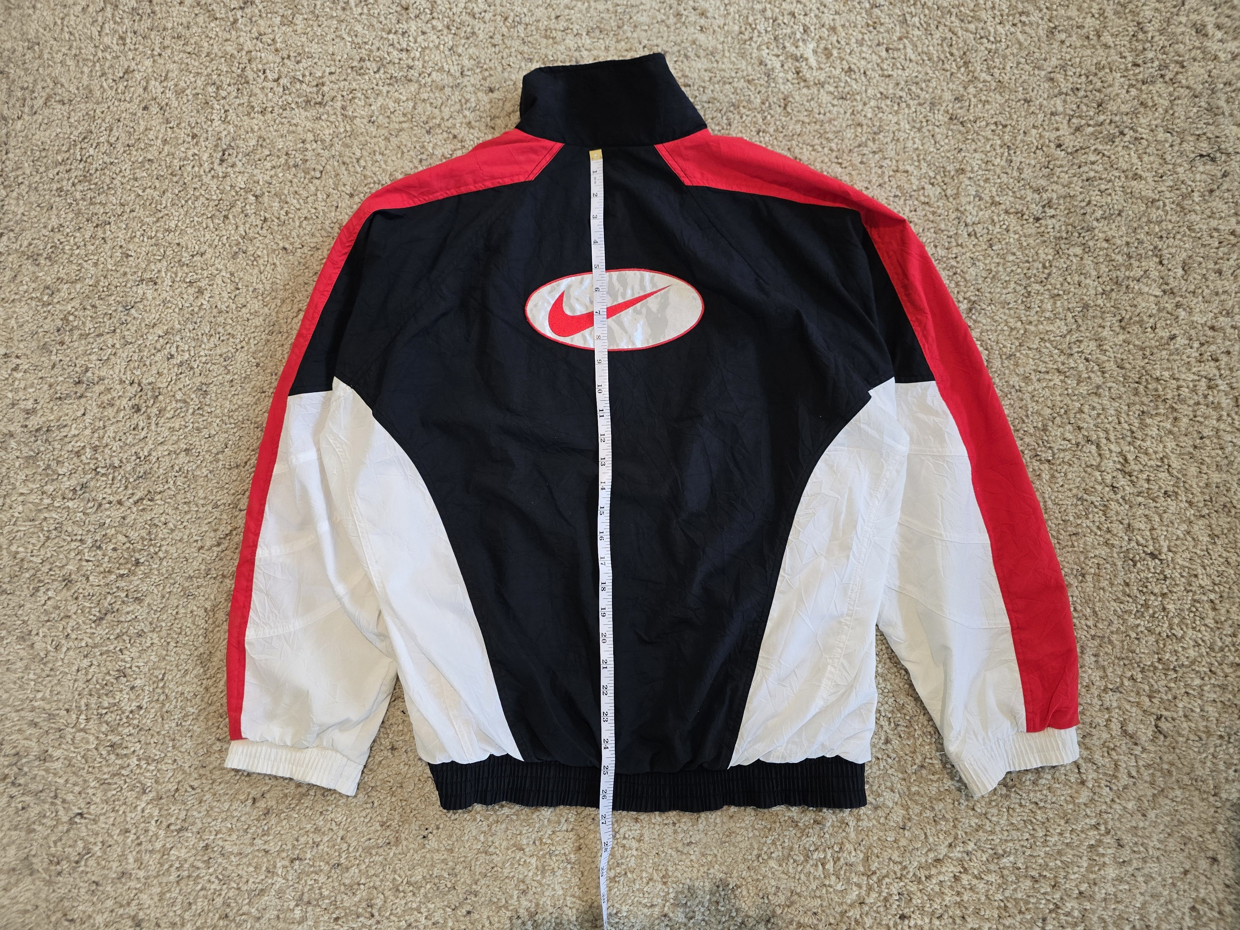 Nike Vintage Nike 90s Nylon Windbreaker Jacket - Size L(Boxy Fit) Size US L / EU 52-54 / 3 - 2 Thumbnail