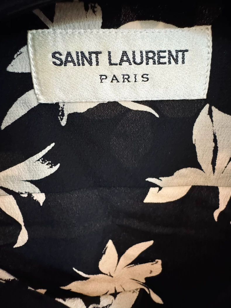 Yves Saint Laurent Saint Laurent size 39 20SS Mulberry Silk Flower Shirt 2503 Size US M / EU 48-50 / 2 - 3 Thumbnail