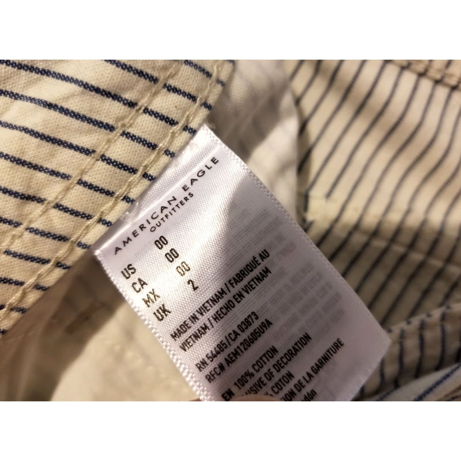 American Eagle Outfitters Womens American Eagle Outfitters Shorts Khaki White Cotton Chino Size 00 Womens Girls? Size 24" / US 00 / IT 34 - 5 Thumbnail