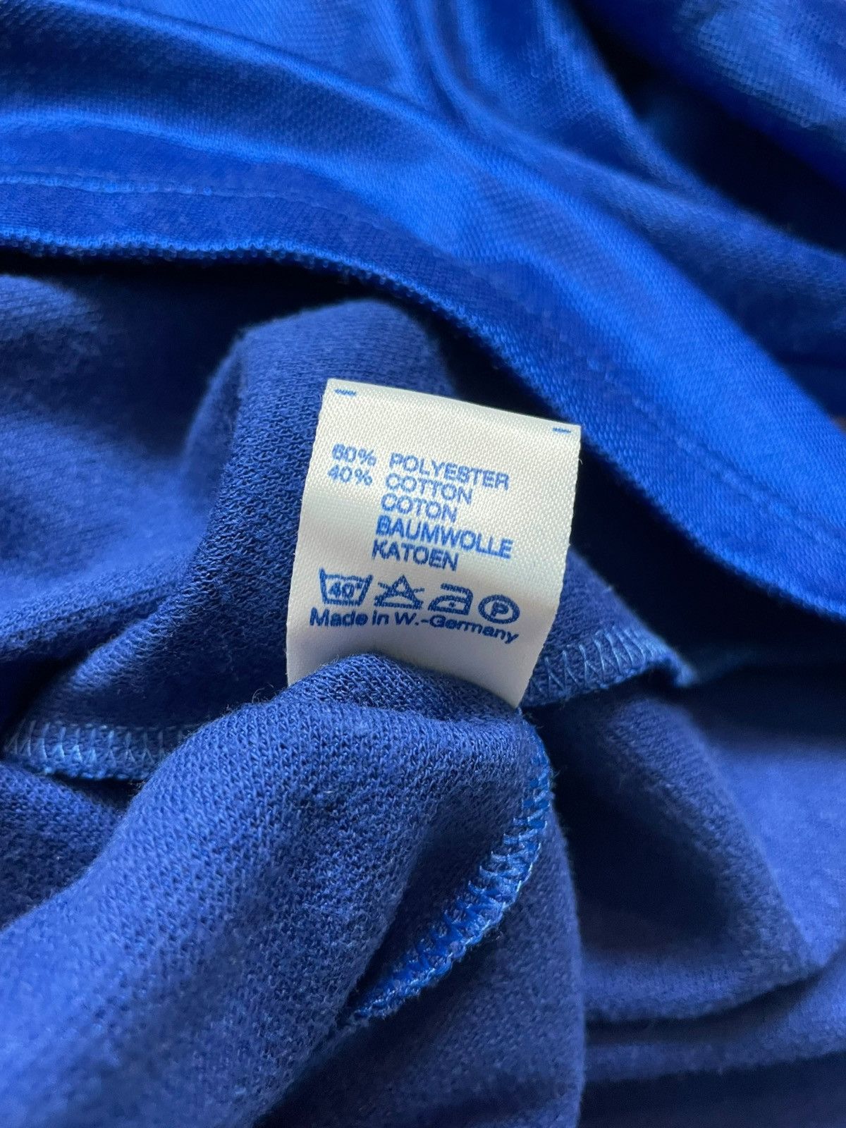 Diadora × Vintage ITALY TEAM 1986 1990 HOME FOOTBALL SHIRT PLAYER ISSUE Size US S / EU 44-46 / 1 - 11 Thumbnail