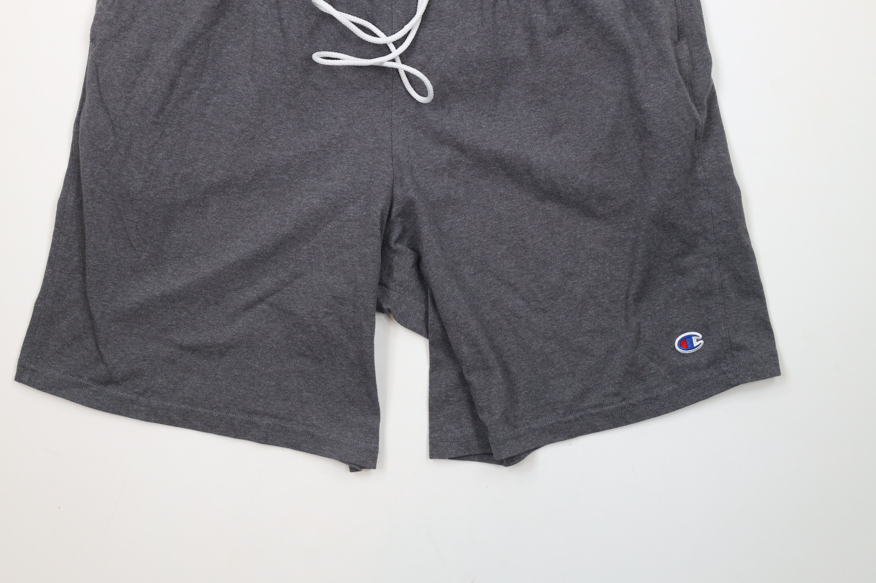 Champion × Vintage Vintage Champion Logo Above Knee Cotton Dad Shorts Gray Size US 36 / EU 52 - 4 Thumbnail