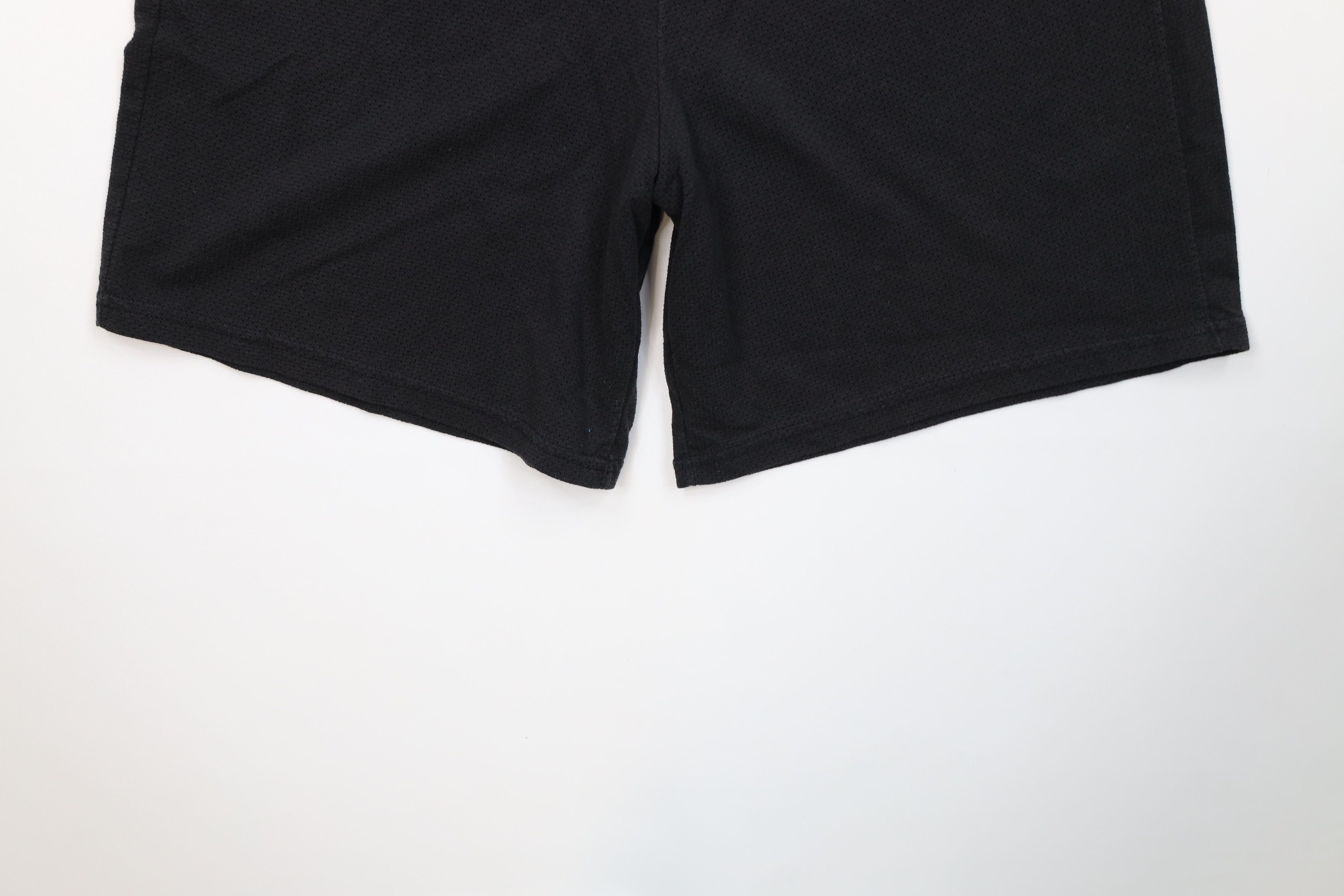 Vintage Vintage 90s Streetwear Blank Above Knee Mesh Shorts Black Size US 36 / EU 52 - 4 Thumbnail