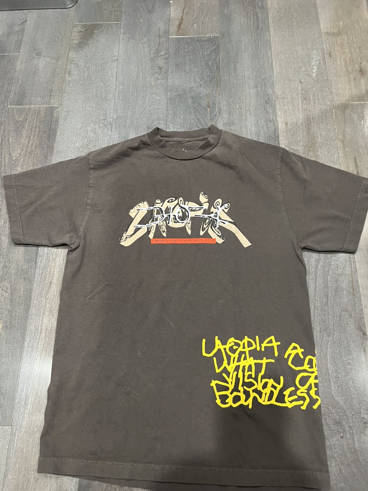 Travis Scott Travis Scott Utopia “Glimpse of Utopia” T-Shirt Brown Size US M / EU 48-50 / 2 - 1 Thumbnail