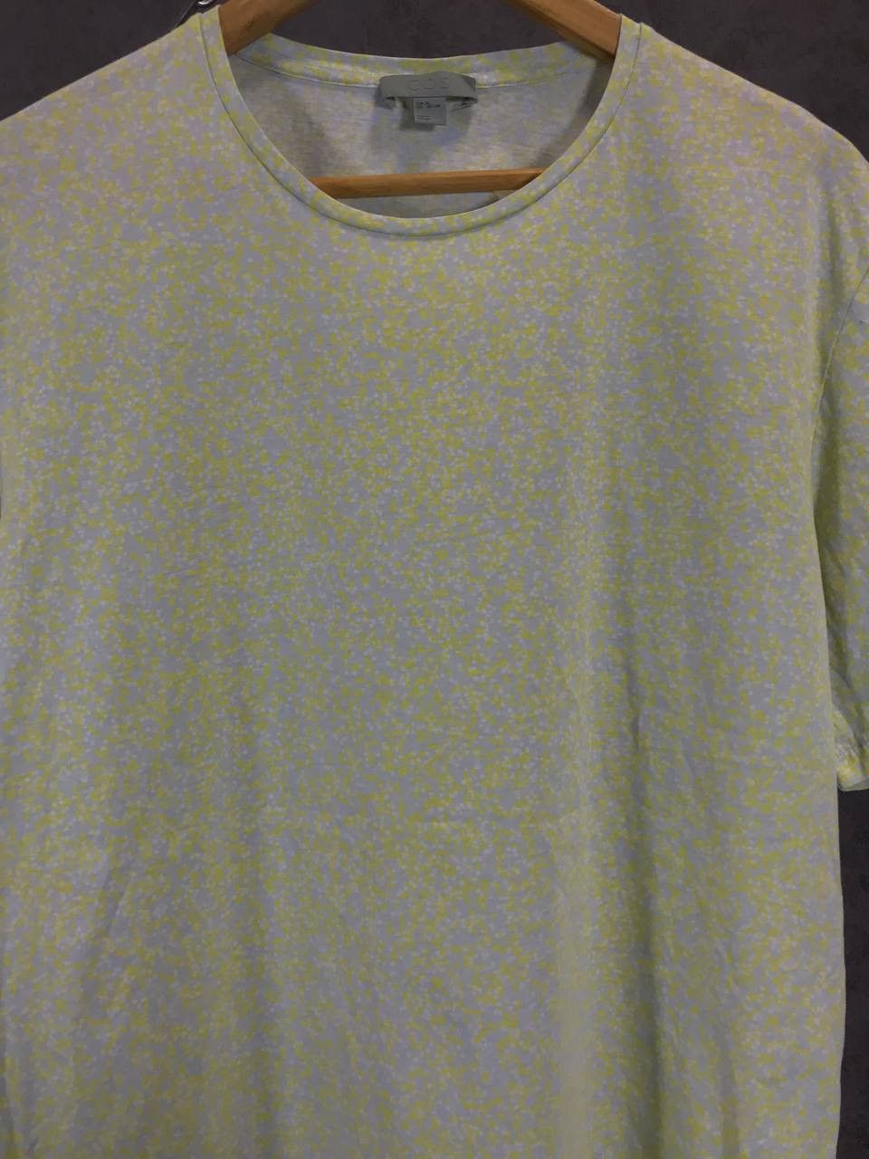 Cos Cos art designer tee Size US L / EU 52-54 / 3 - 3 Thumbnail