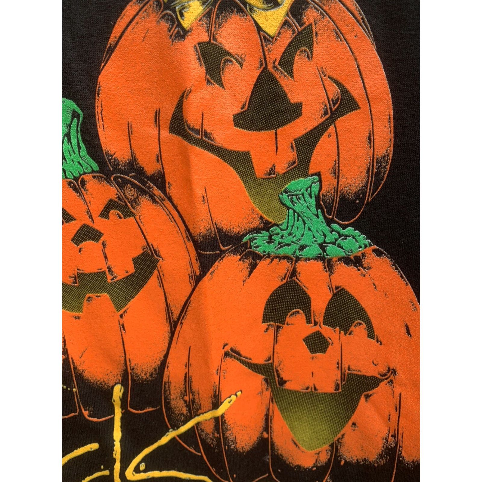 Vintage VINTAGE Trick or Treat T Shirt Halloween Jack O’lantern single stitch XL Men T-Shirt Black Halloween 90s or event theme? Size US XL / EU 56 / 4 - 2 Thumbnail