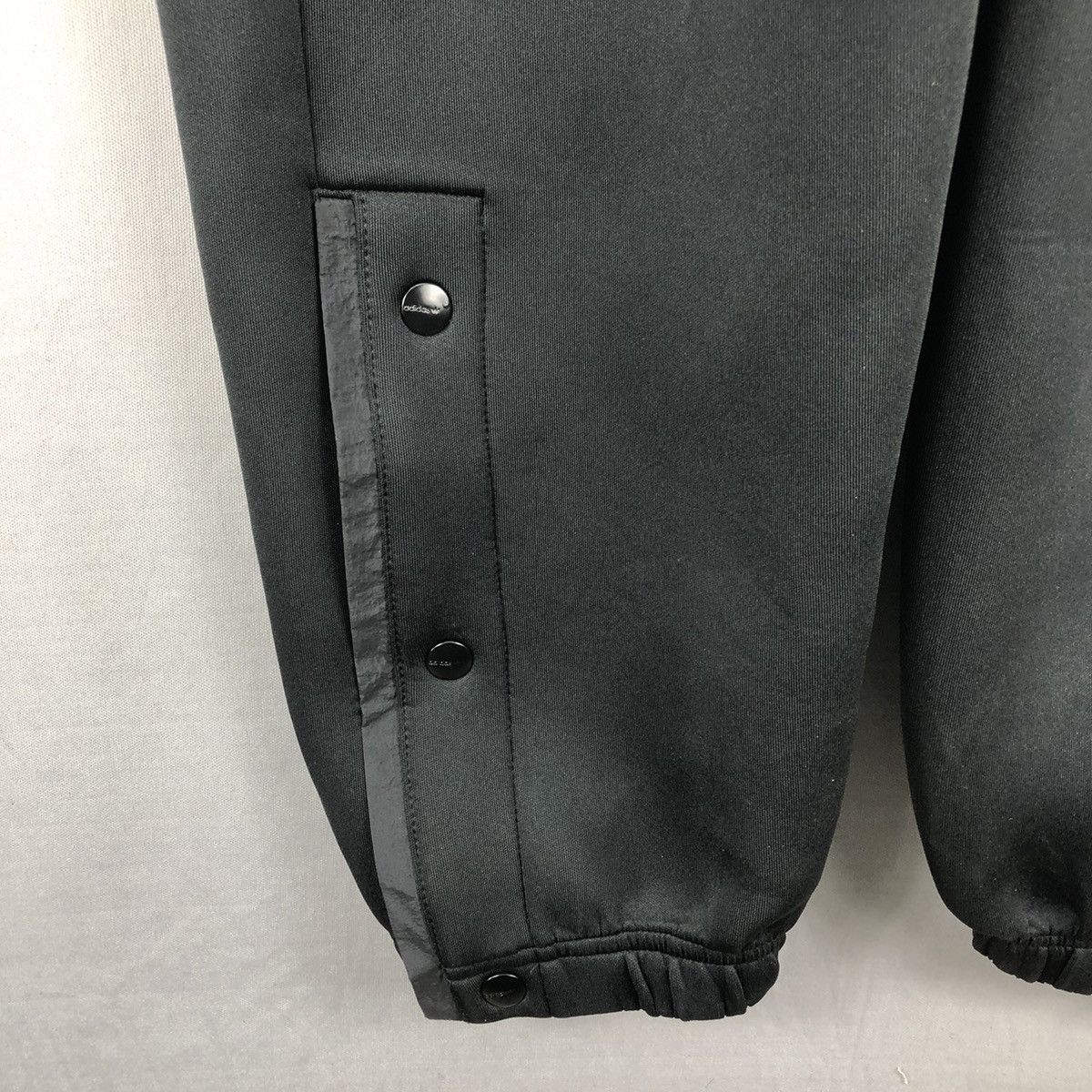 Adidas Adidas All Black Overalls Jumpsuit Size US 29 - 11 Thumbnail