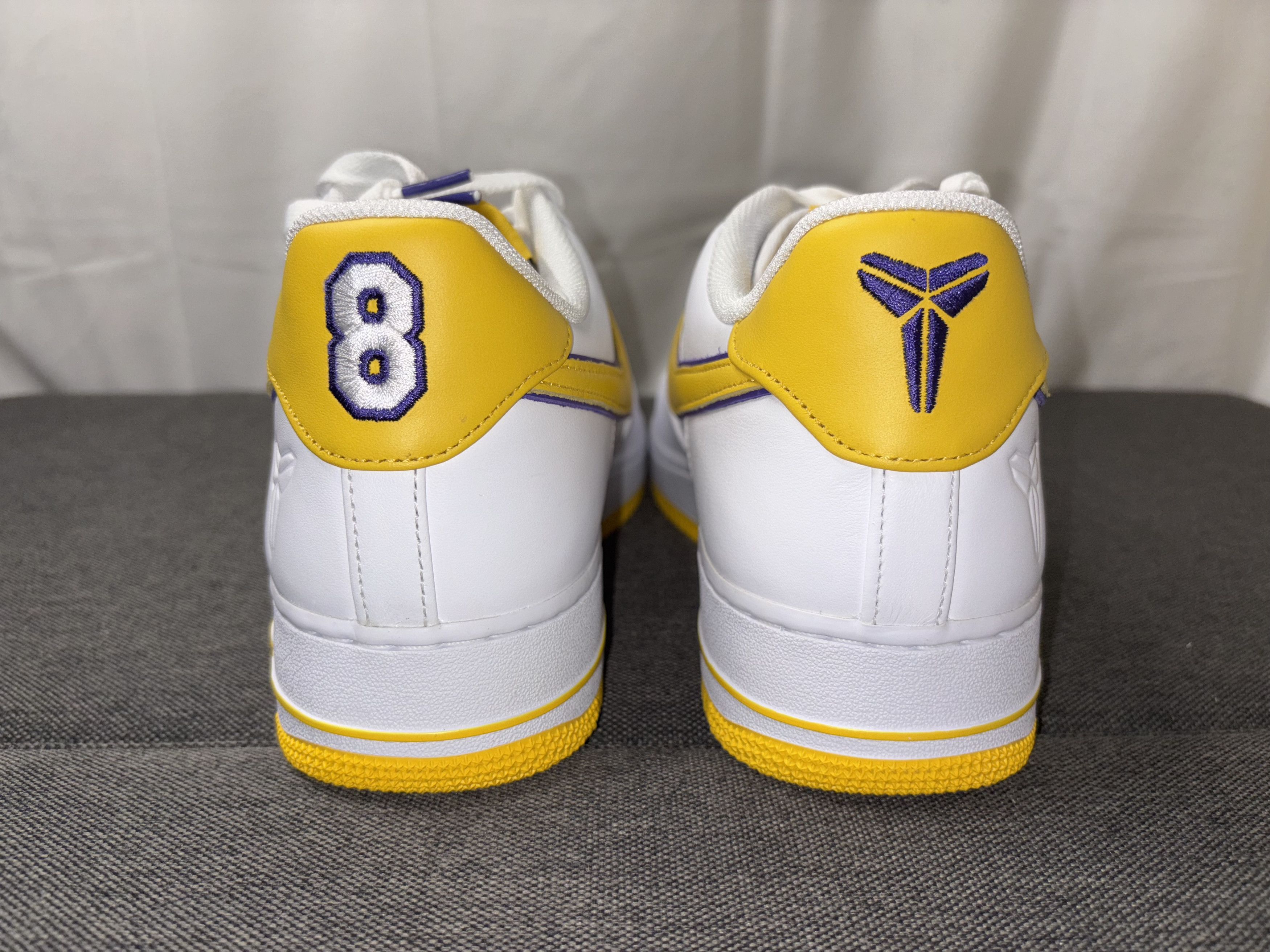 NBA Nike AF-1 Low Retro QS Kobe Bryant Lakers Home 14 FZ1151-100 Size US 14 / EU 47 - 8 Thumbnail