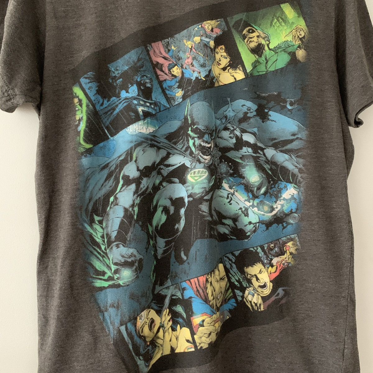 DC Comics × Vintage Batman Justice League Zombie DC Comics T shirt Size US M / EU 48-50 / 2 - 2 Thumbnail