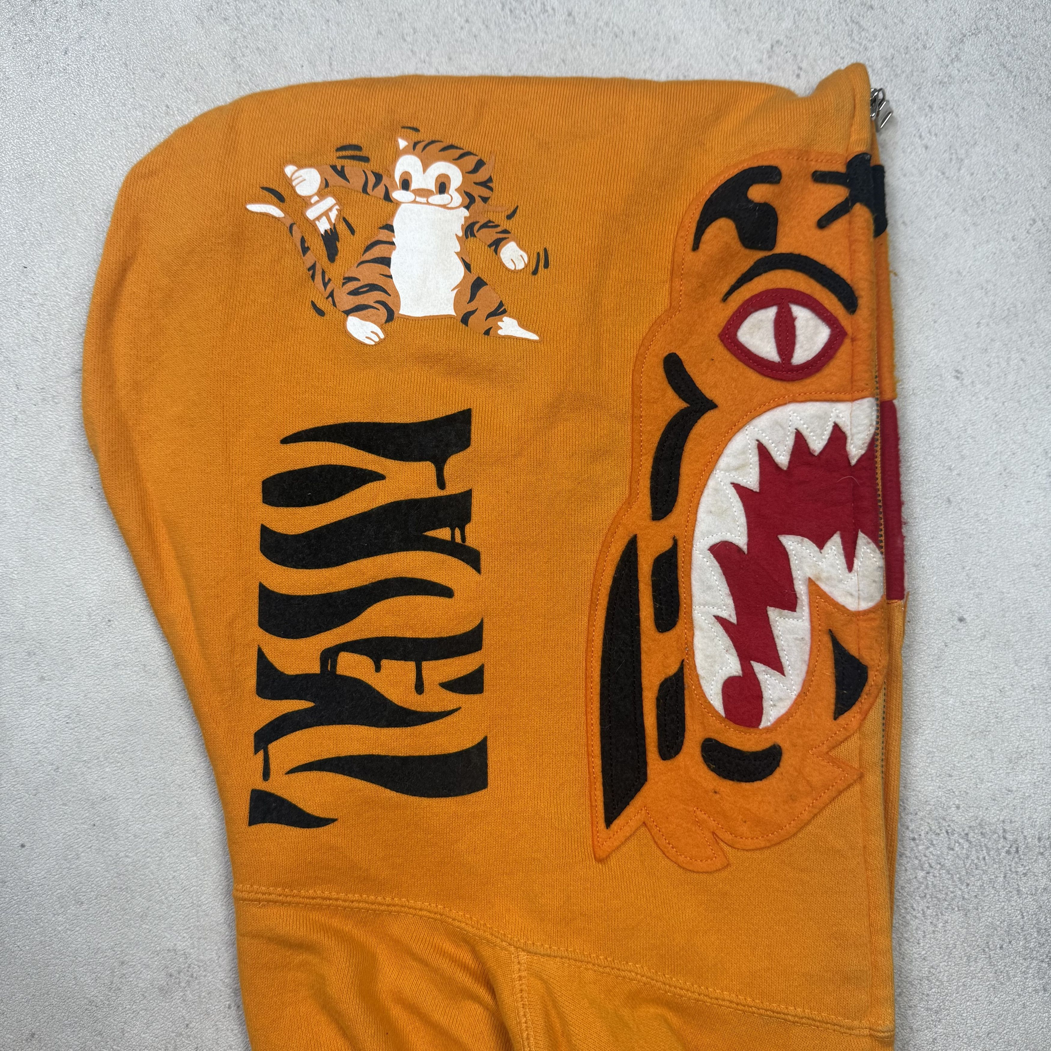 Bape Bape Orange Tiger Shark Hoodie Orange Size US S / EU 44-46 / 1 - 11 Thumbnail