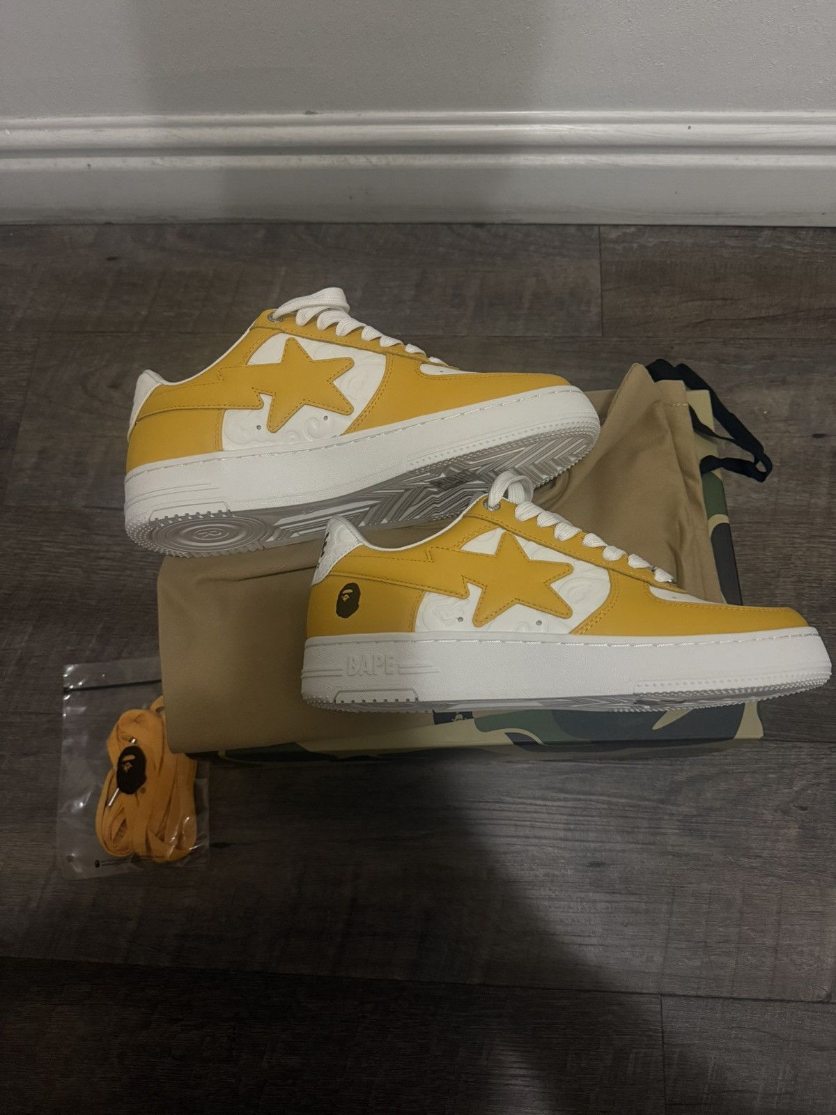 Bape Orange Cloud bapesta #3 Size US 9 / EU 42 - 2 Thumbnail