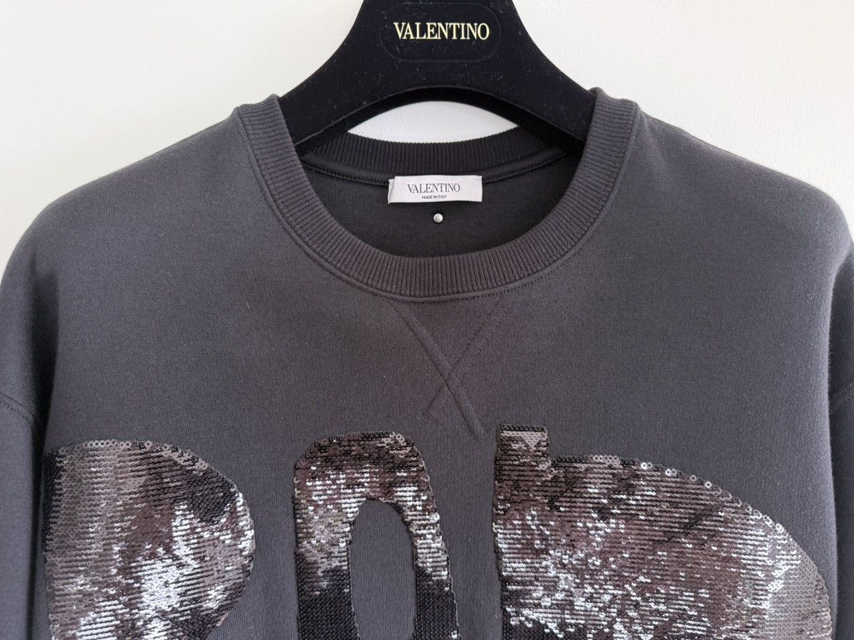 Valentino Authentic Valentino Garavani Black Sequin Sweatshirt Size US S / EU 44-46 / 1 - 8 Thumbnail