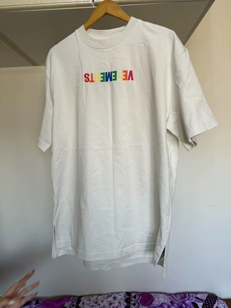 Vetements VETEMENTS White T-shirt 2504-Nextarrow Size US S / EU 44-46 / 1 - 2 Thumbnail