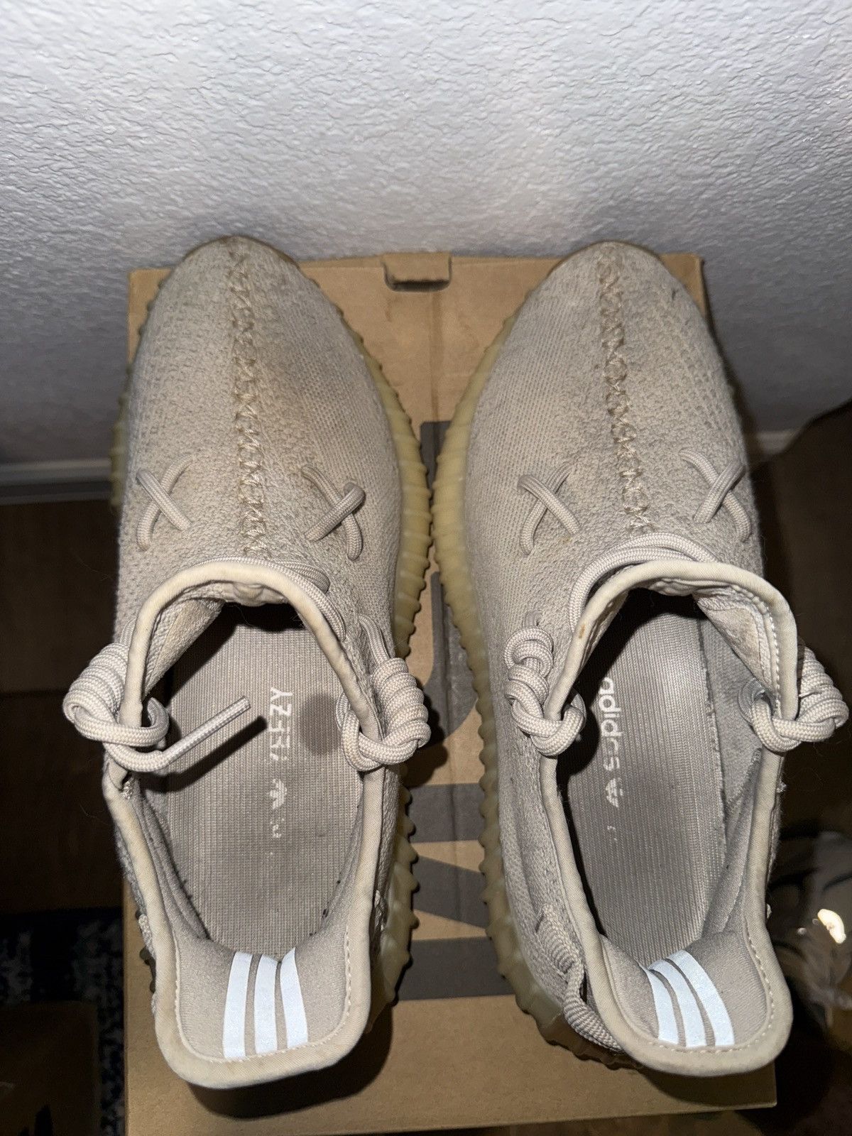 Yeezy Yeezy Boost 350 V2 (sesame) Size US 9 / EU 42 - 6 Thumbnail